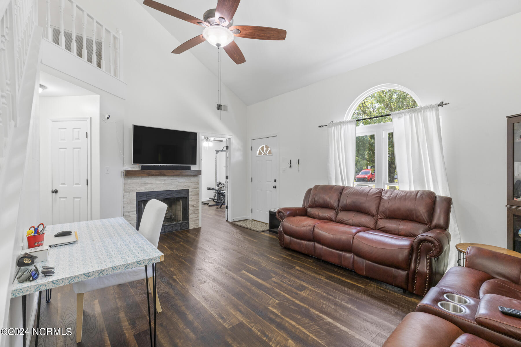 2627 Idlebrook Circle