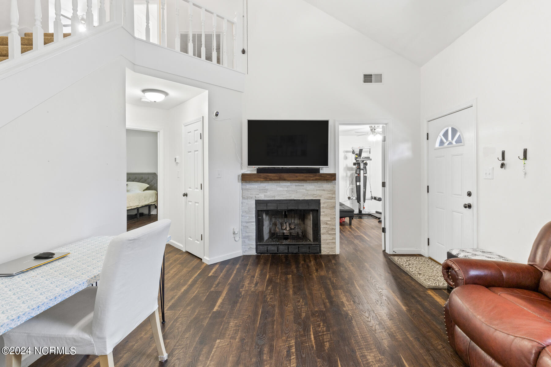 2627 Idlebrook Circle