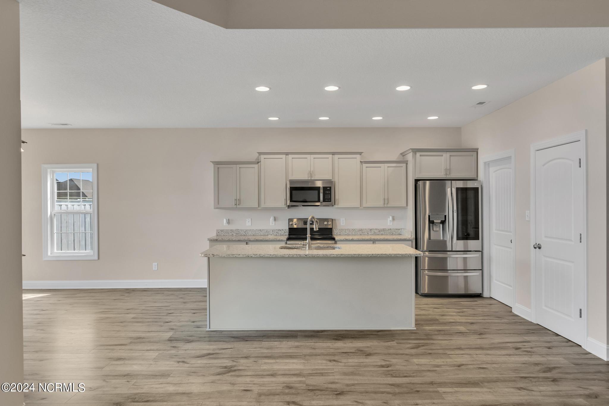 280 Crossroads Store Drive