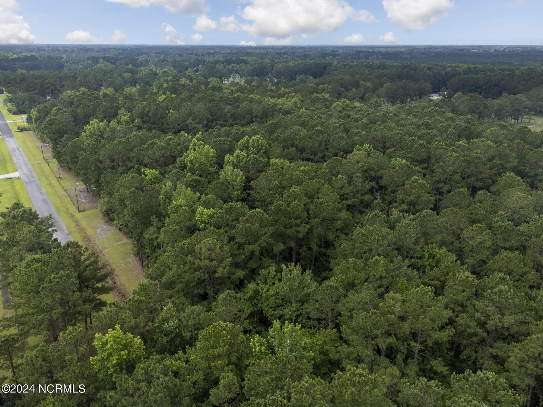 216 33 Meadow Lane E