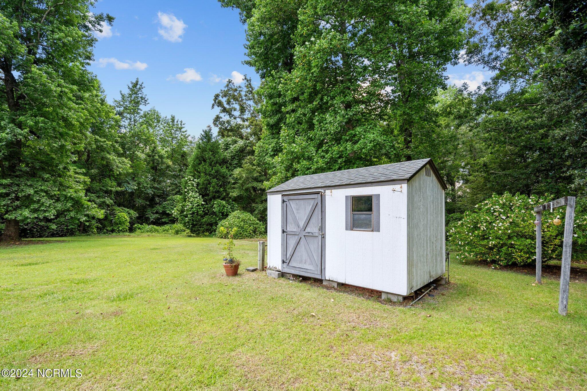 1009 Lake Shore Drive