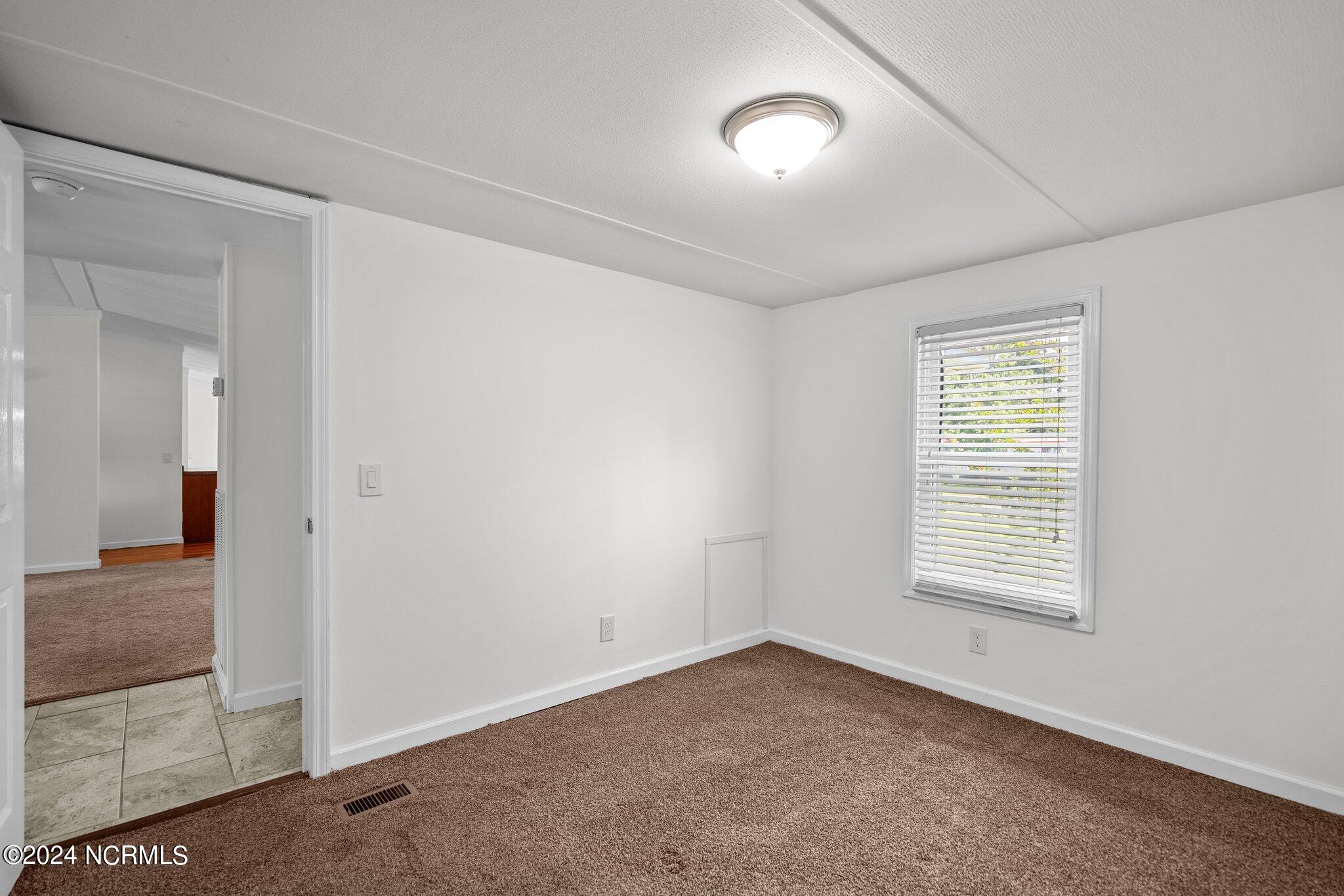 1009 Lake Shore Drive