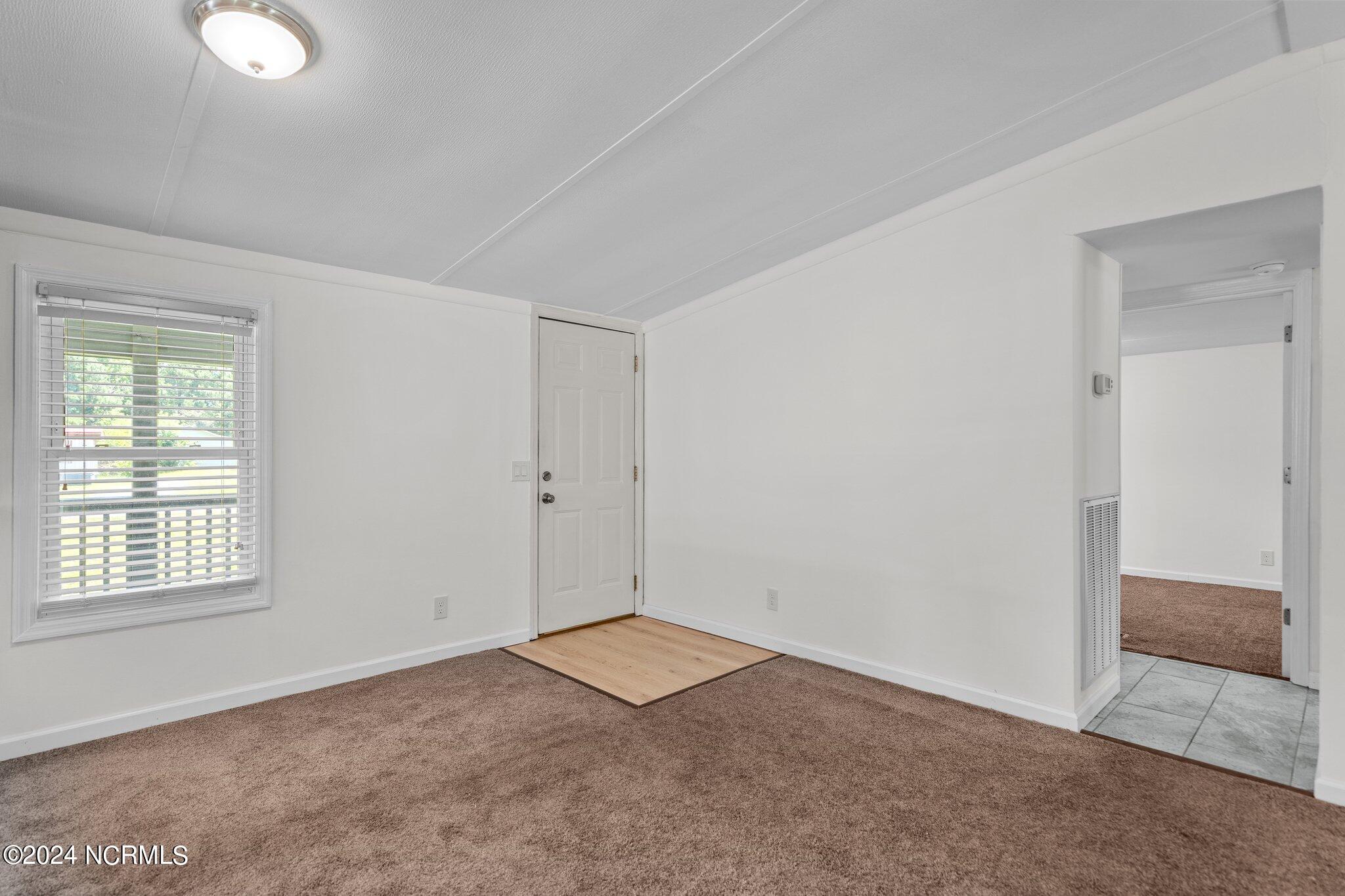 1009 Lake Shore Drive