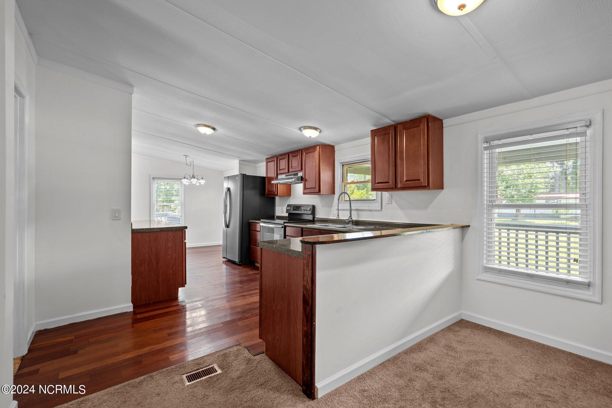 1009 Lake Shore Drive