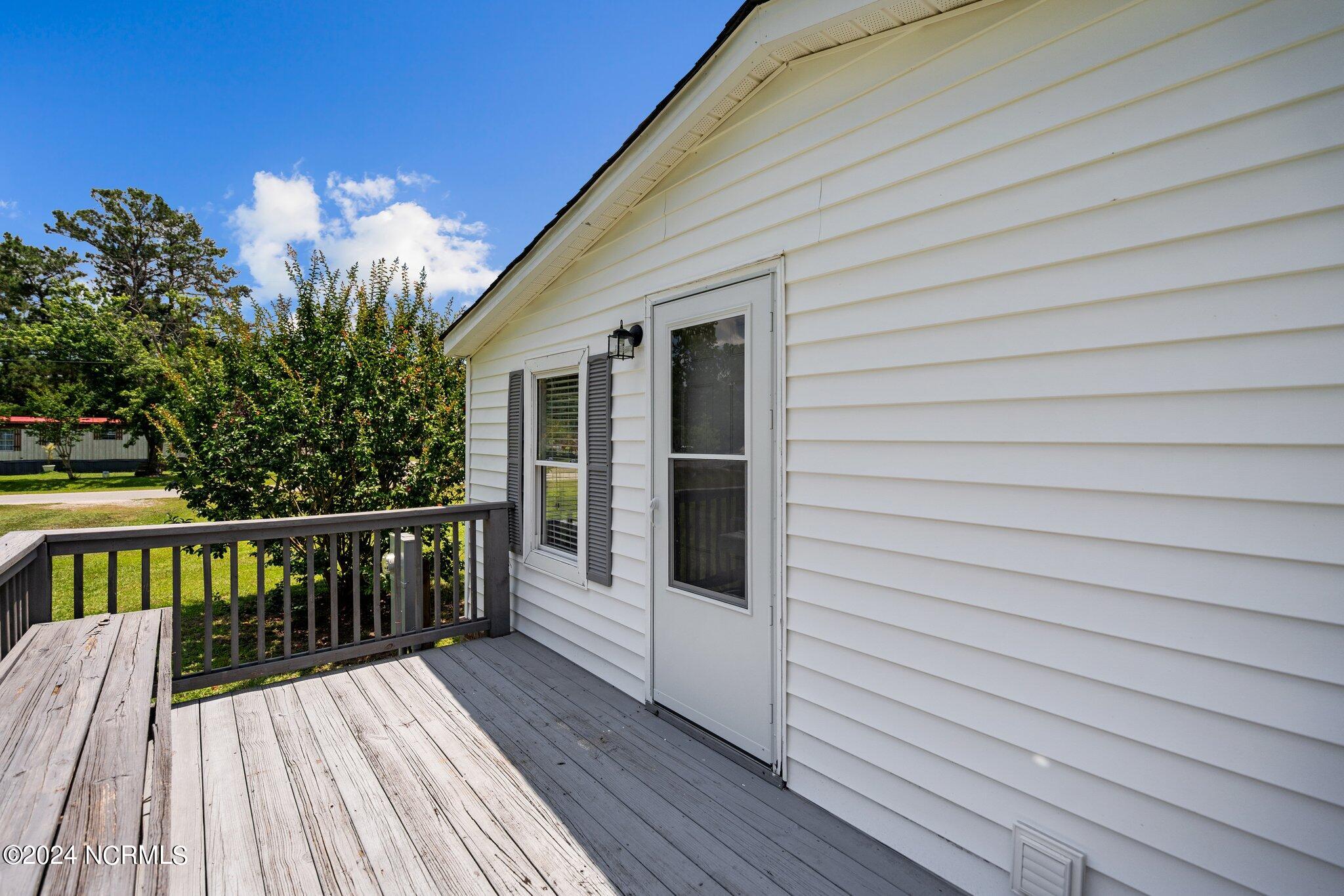 1009 Lake Shore Drive