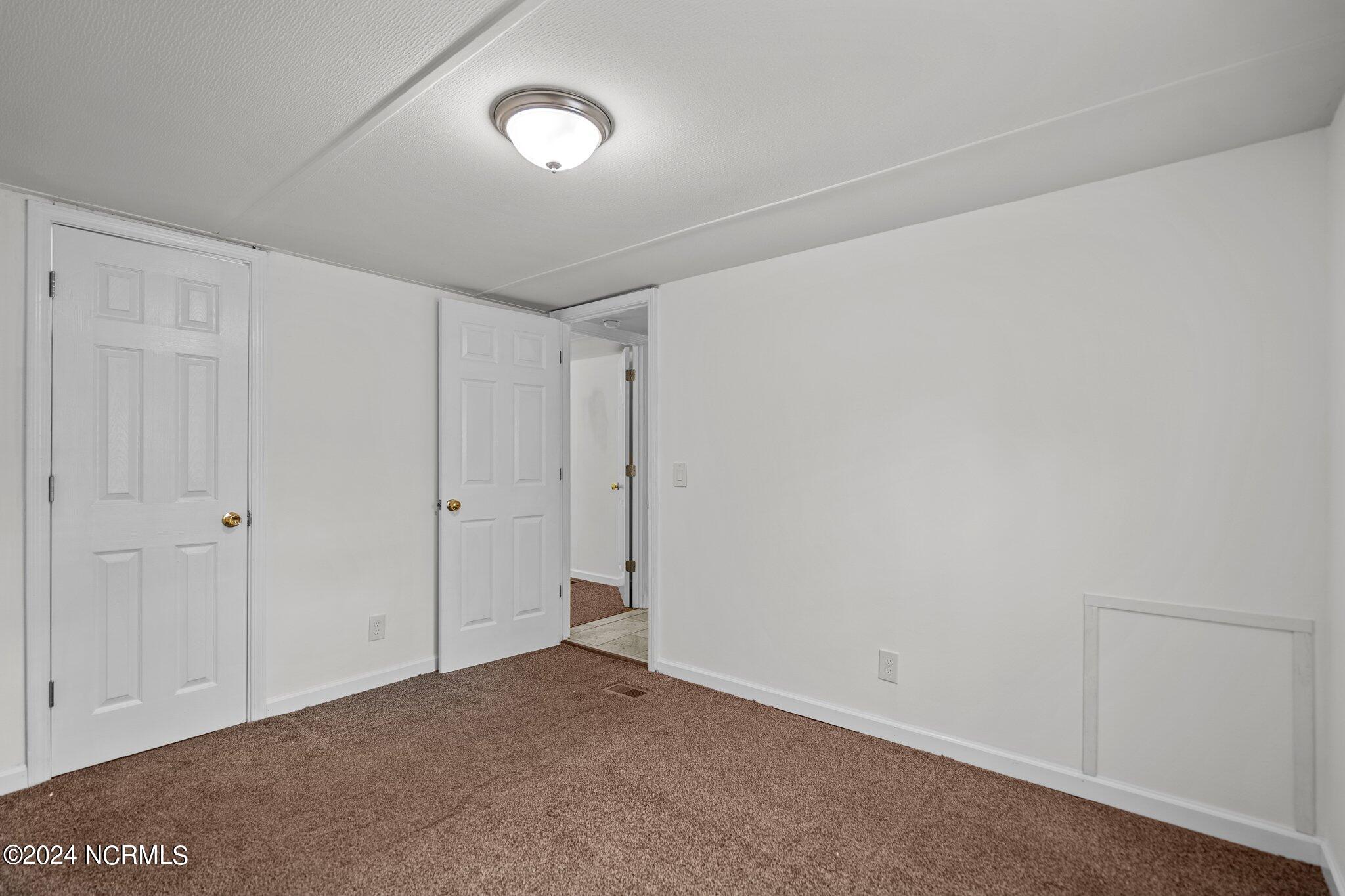 1009 Lake Shore Drive