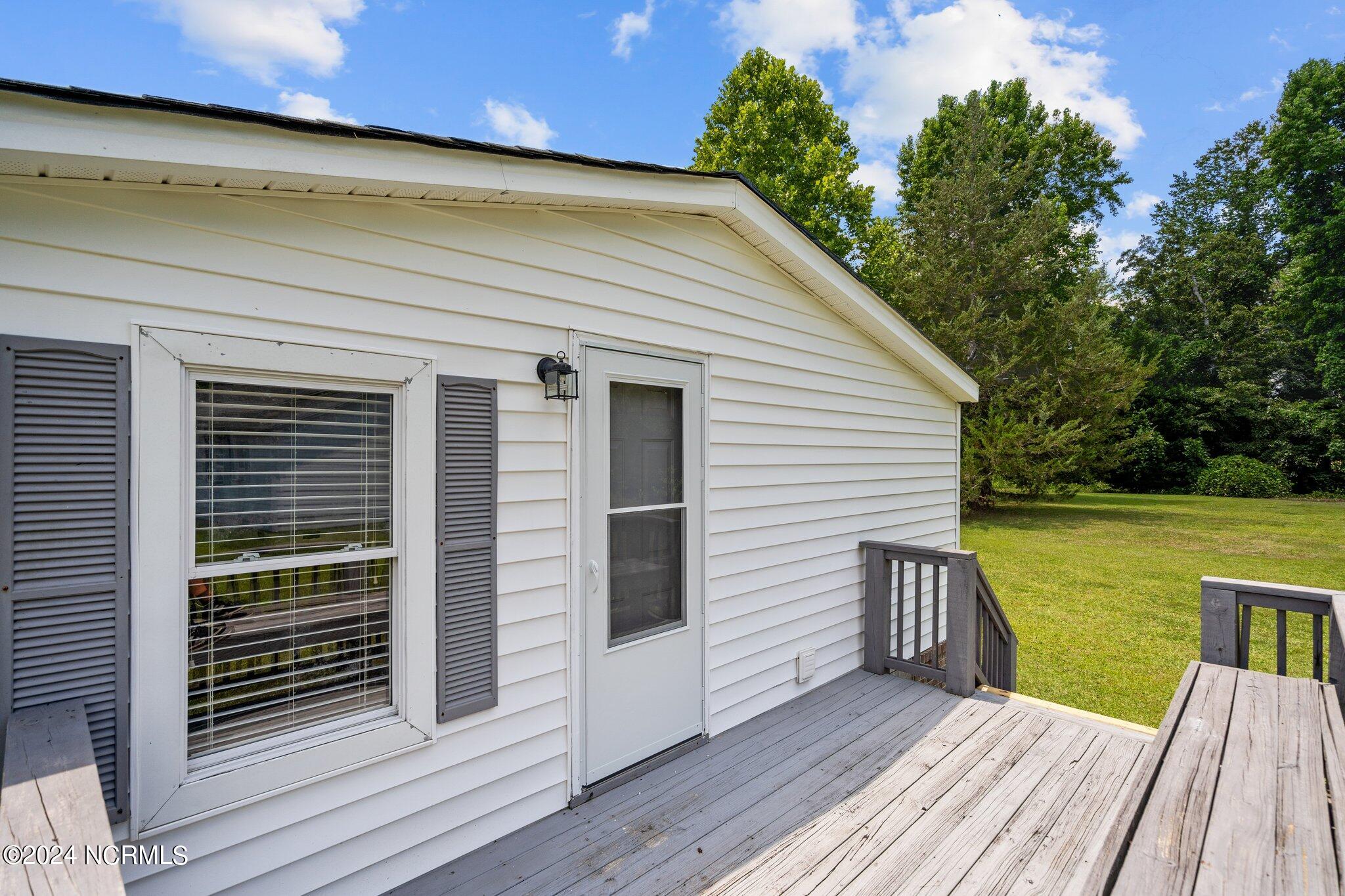 1009 Lake Shore Drive