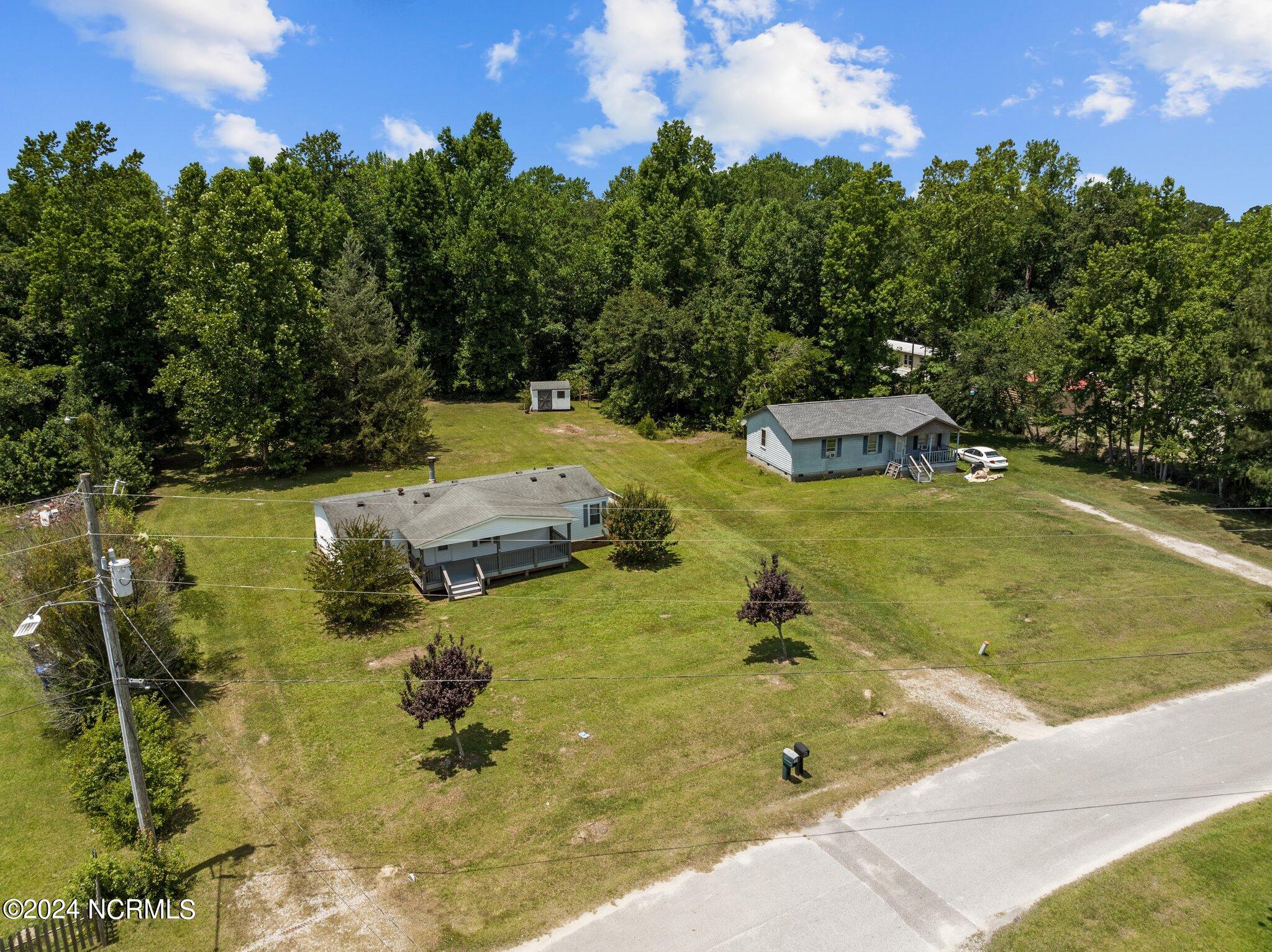 1009 Lake Shore Drive