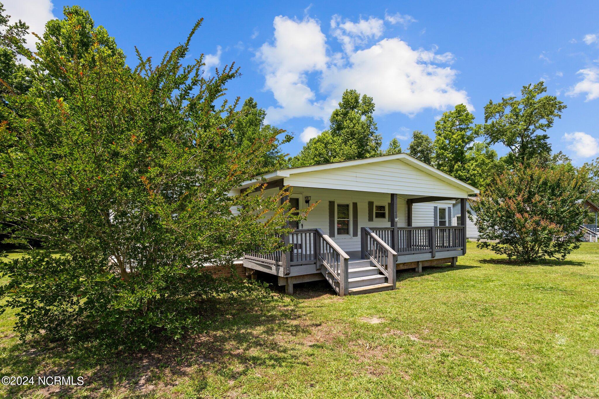 1009 Lake Shore Drive