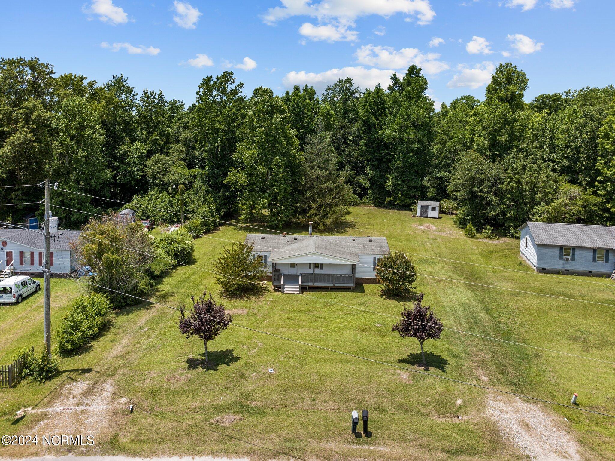 1009 Lake Shore Drive