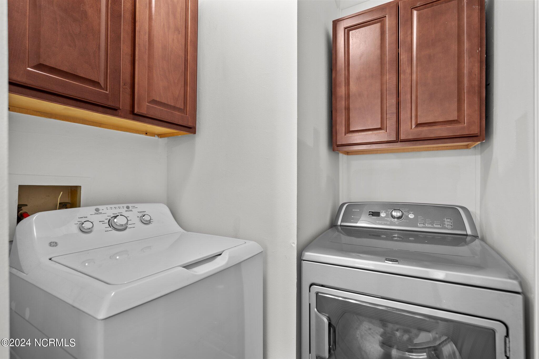 1009 Lake Shore Drive