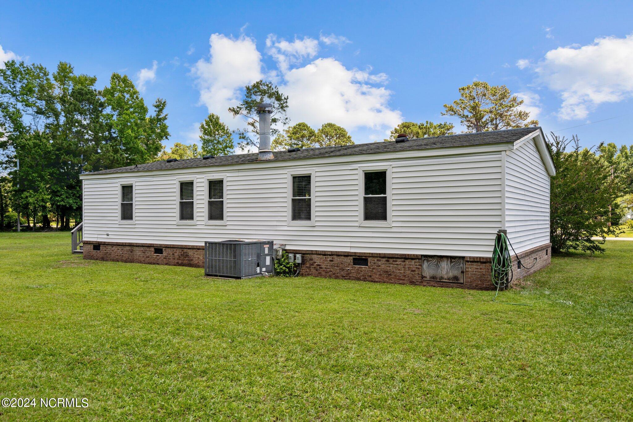 1009 Lake Shore Drive