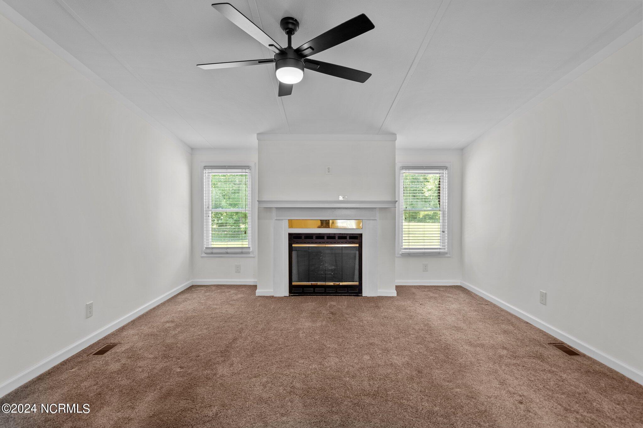 1009 Lake Shore Drive