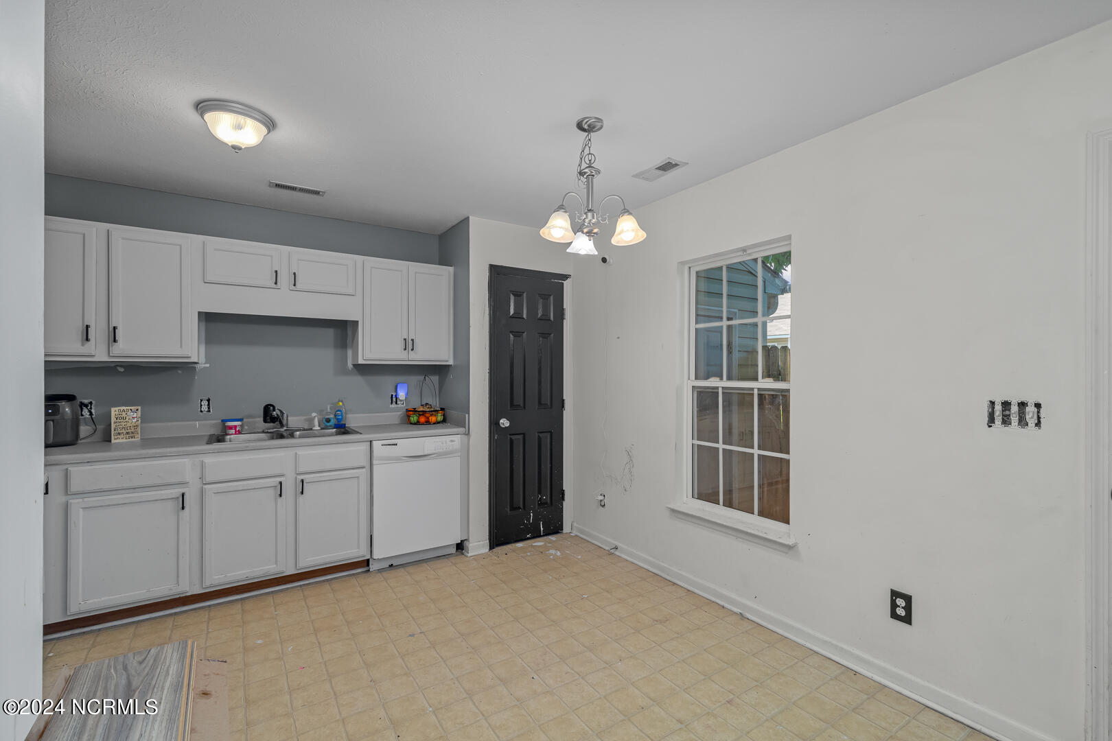 108 Pete Jones Drive, 11