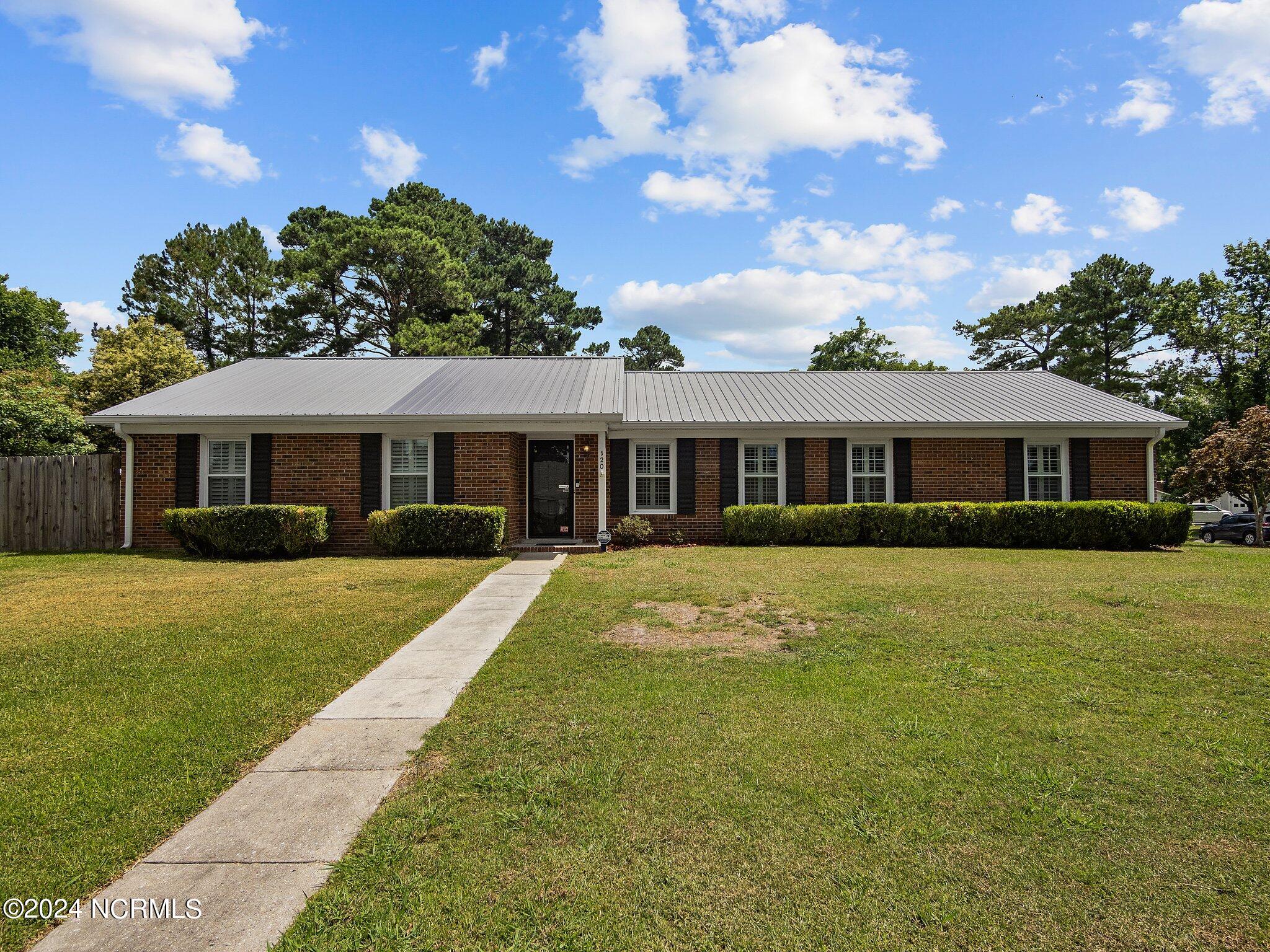 120 Silver Leaf Drive