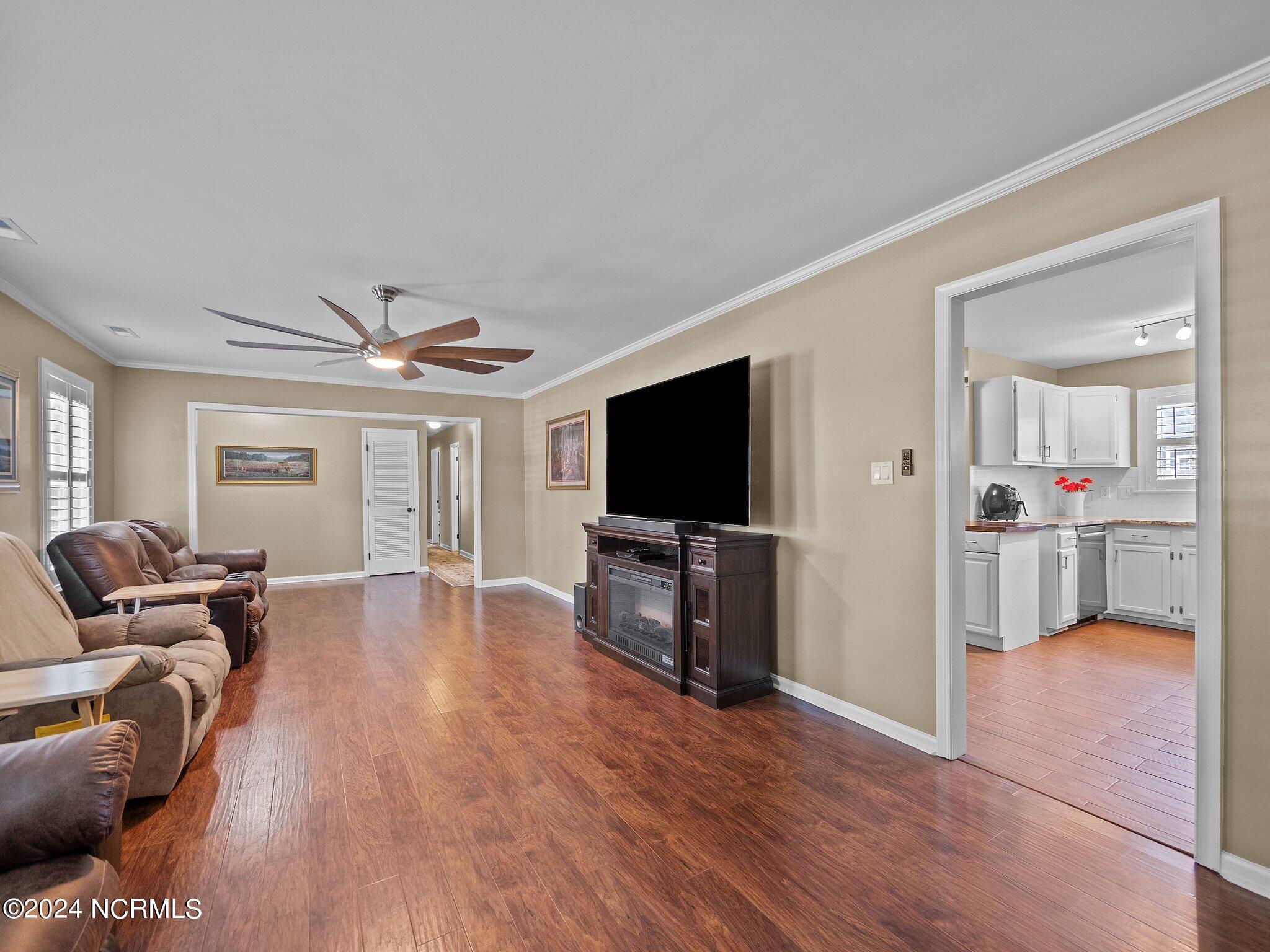 120 Silver Leaf Drive