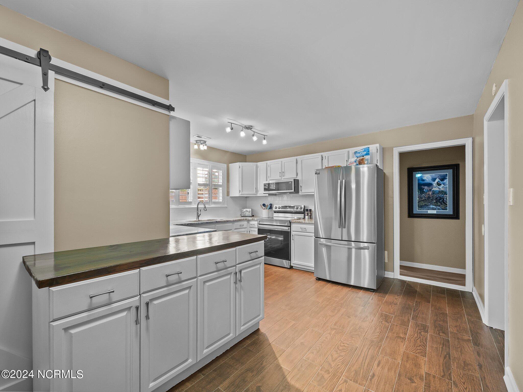 120 Silver Leaf Drive