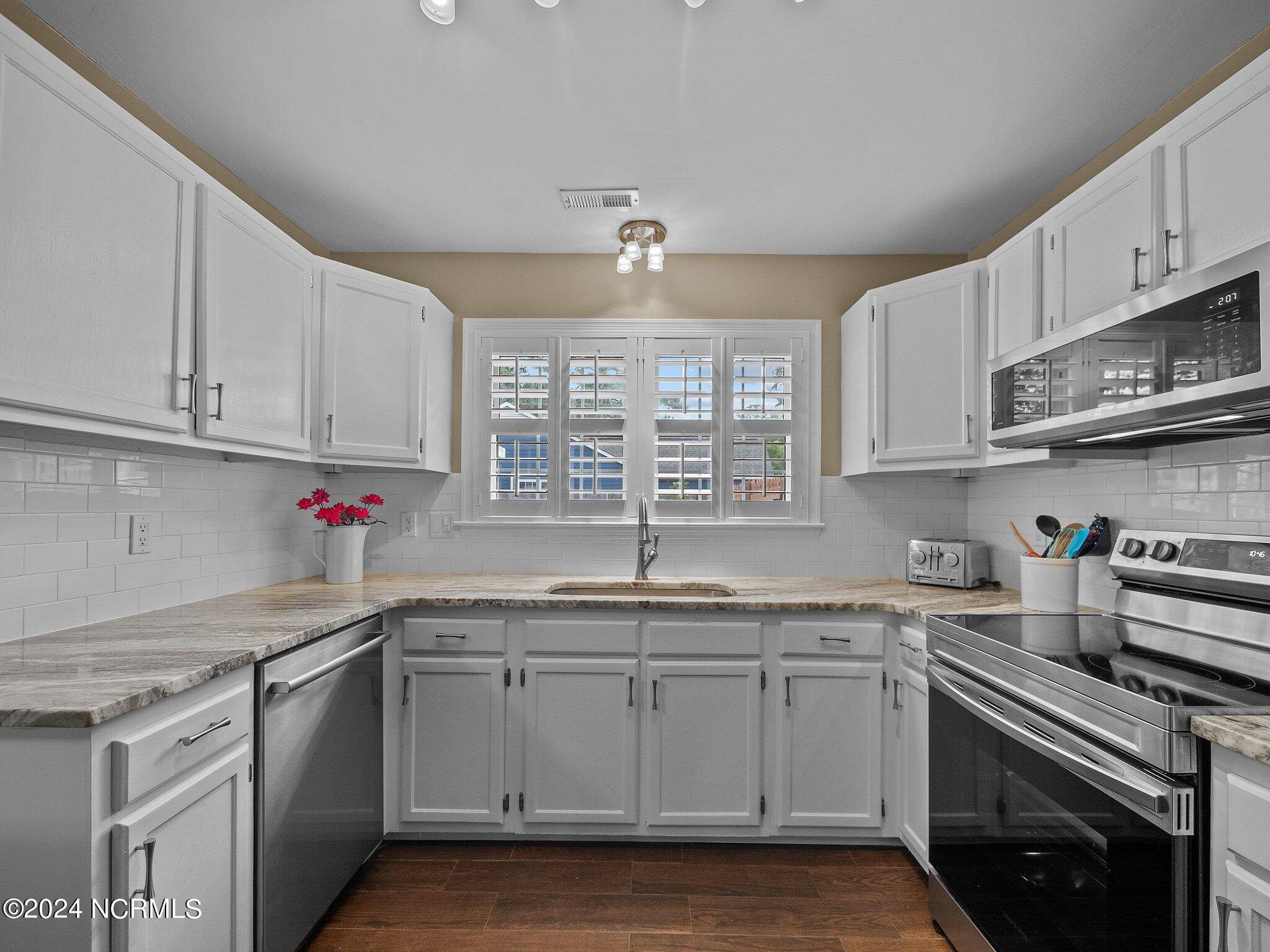 120 Silver Leaf Drive