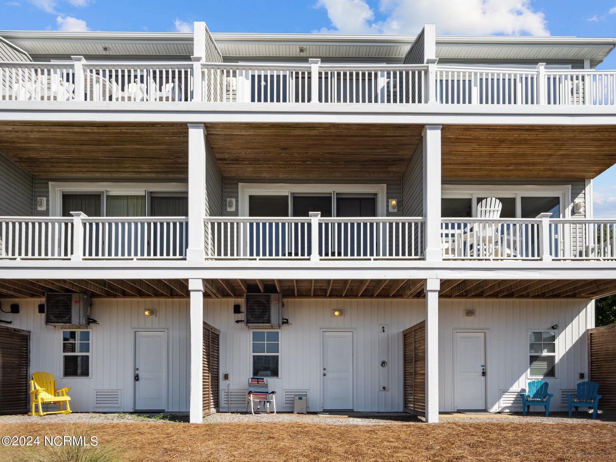 509 N New River Drive, B