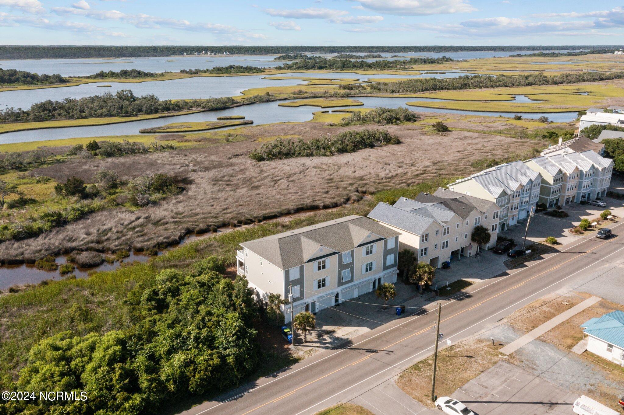 509 N New River Drive, B