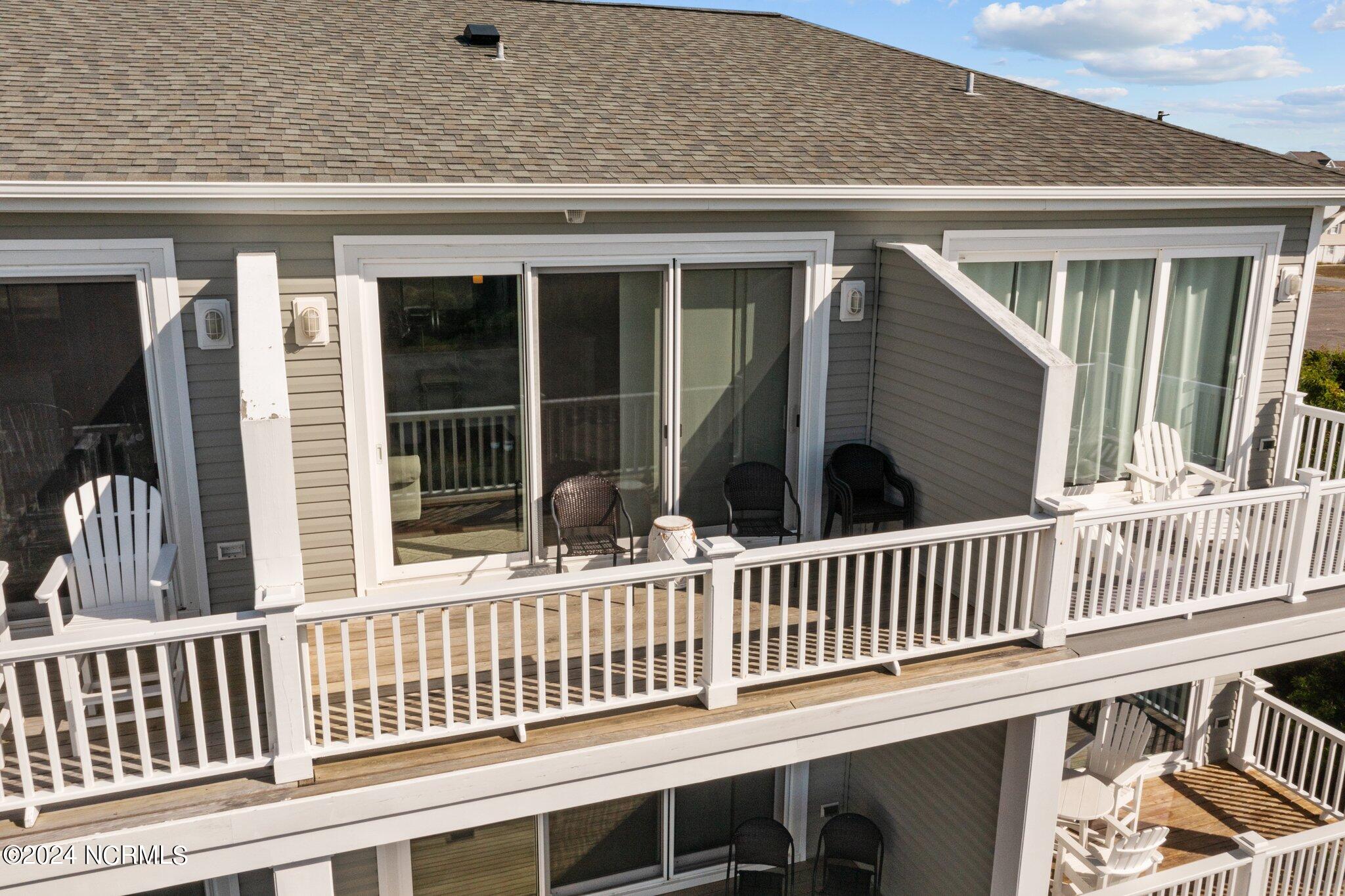 509 N New River Drive, B