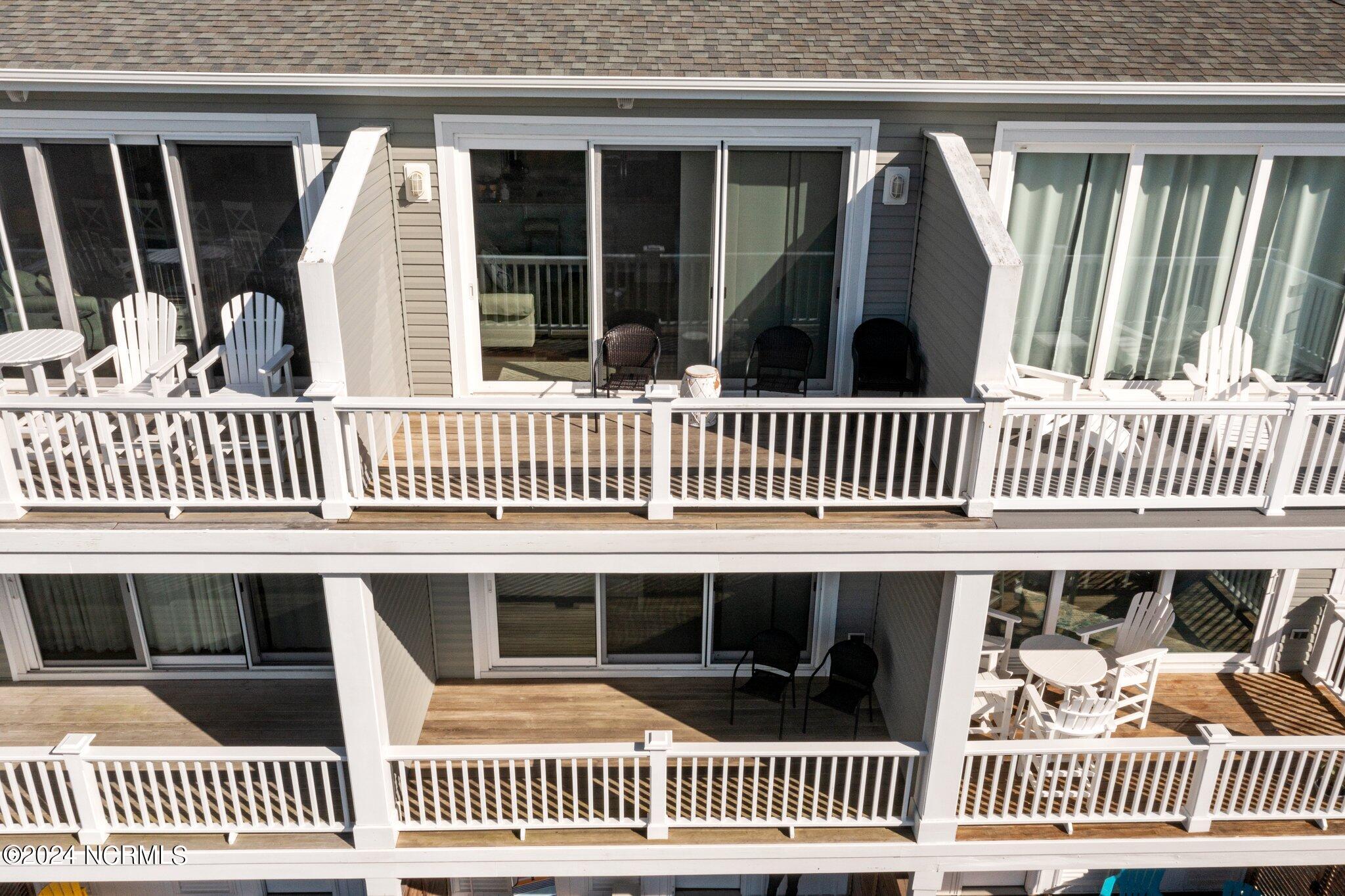 509 N New River Drive, B