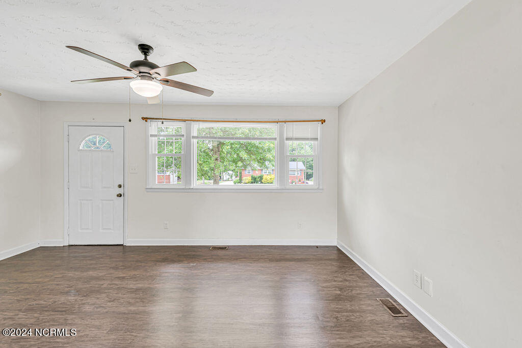 52 Dixie Trail