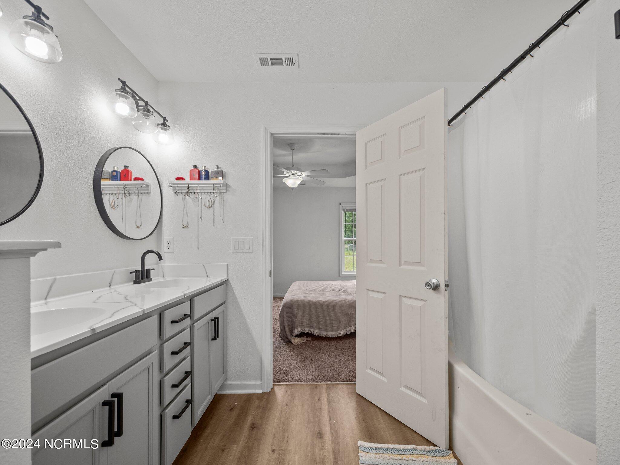 509 Southwest Ridge Drive