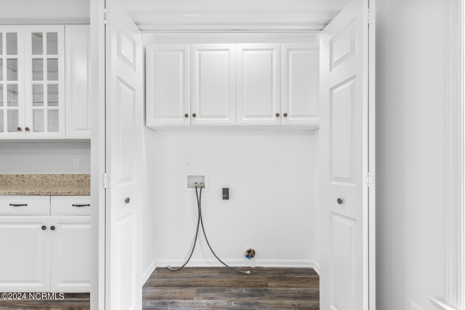 1035 Commons Drive N