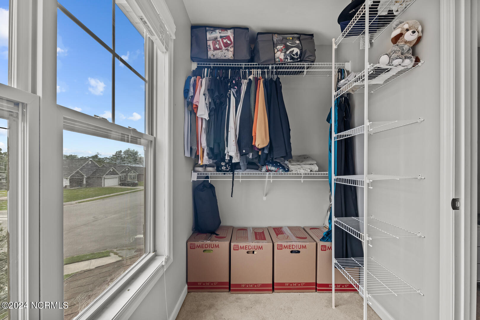 226 Hidden Oaks Drive