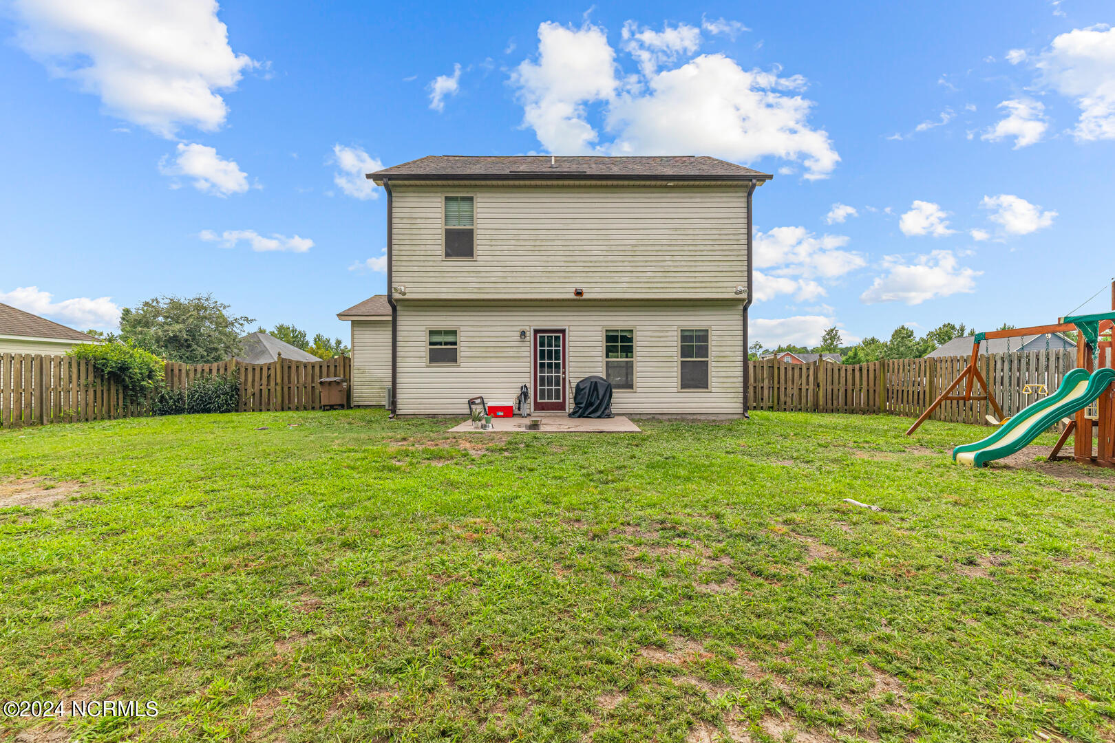 226 Hidden Oaks Drive