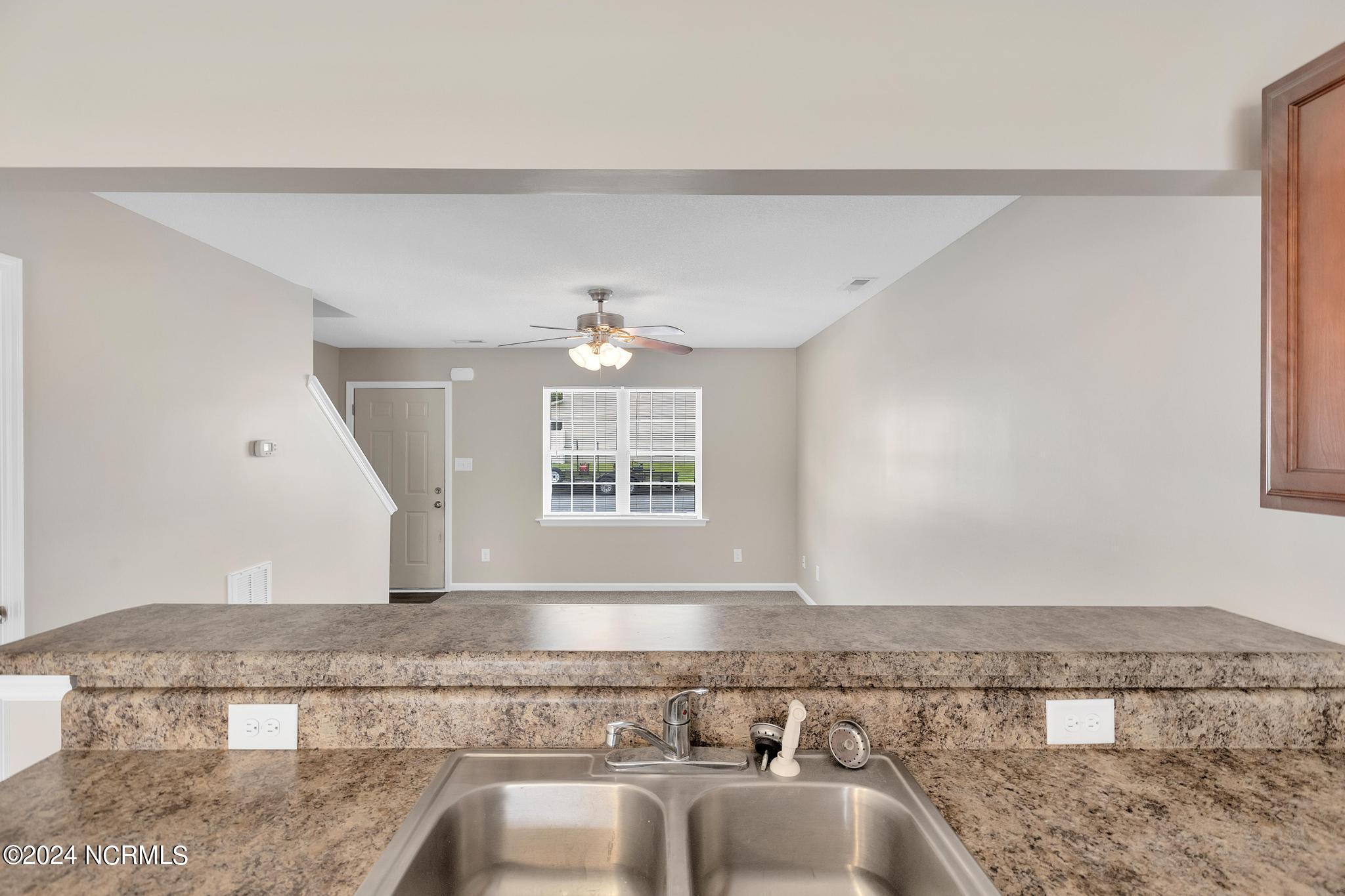 7003 Grandeur Avenue