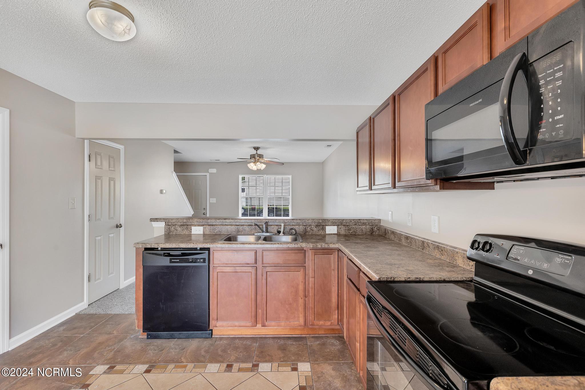 7003 Grandeur Avenue