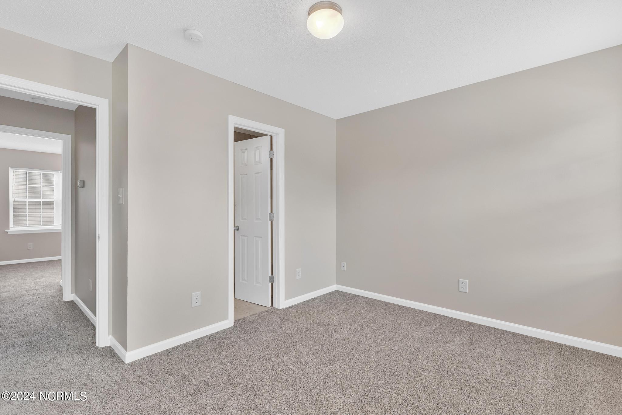 7003 Grandeur Avenue