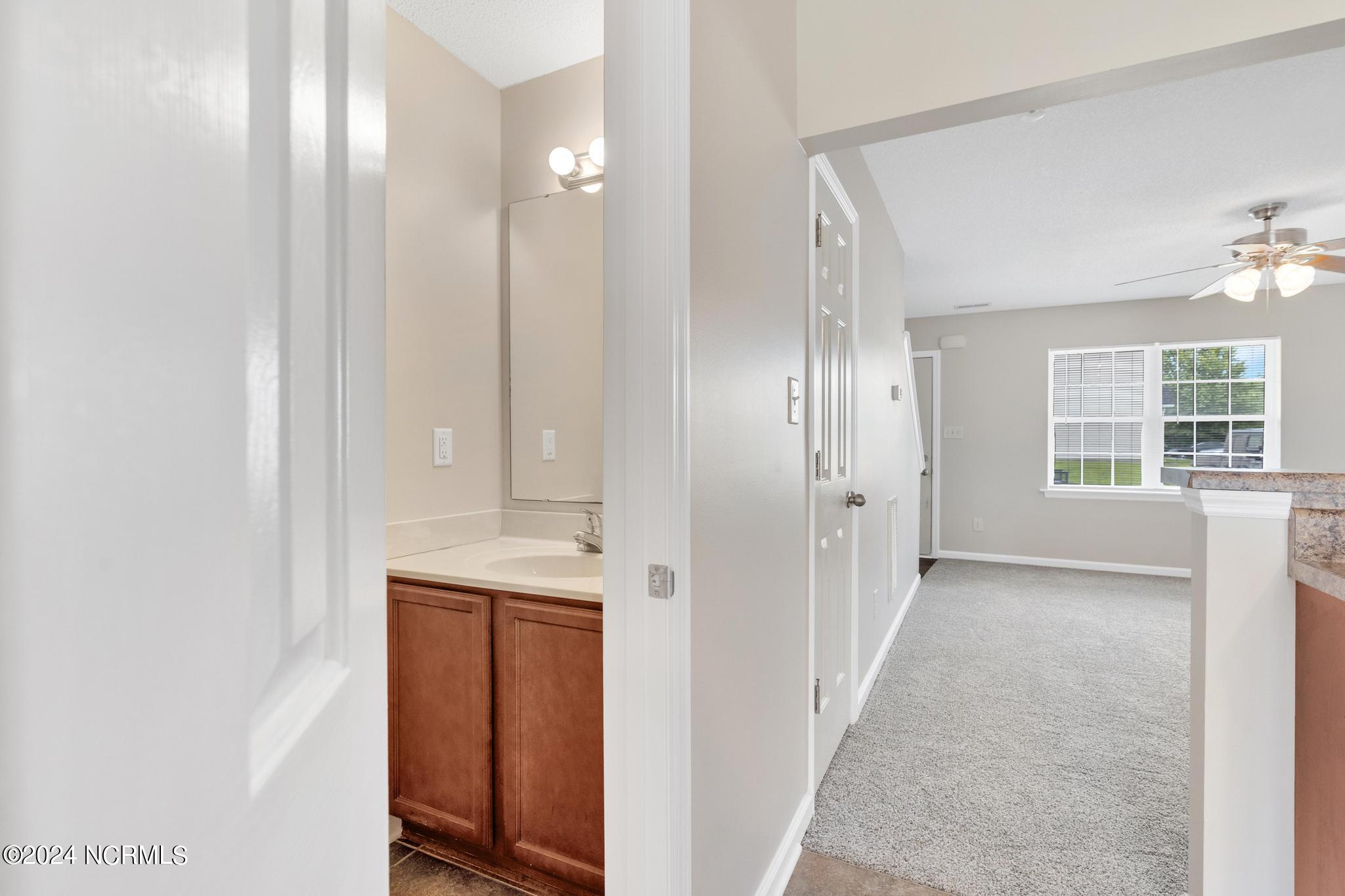 7003 Grandeur Avenue