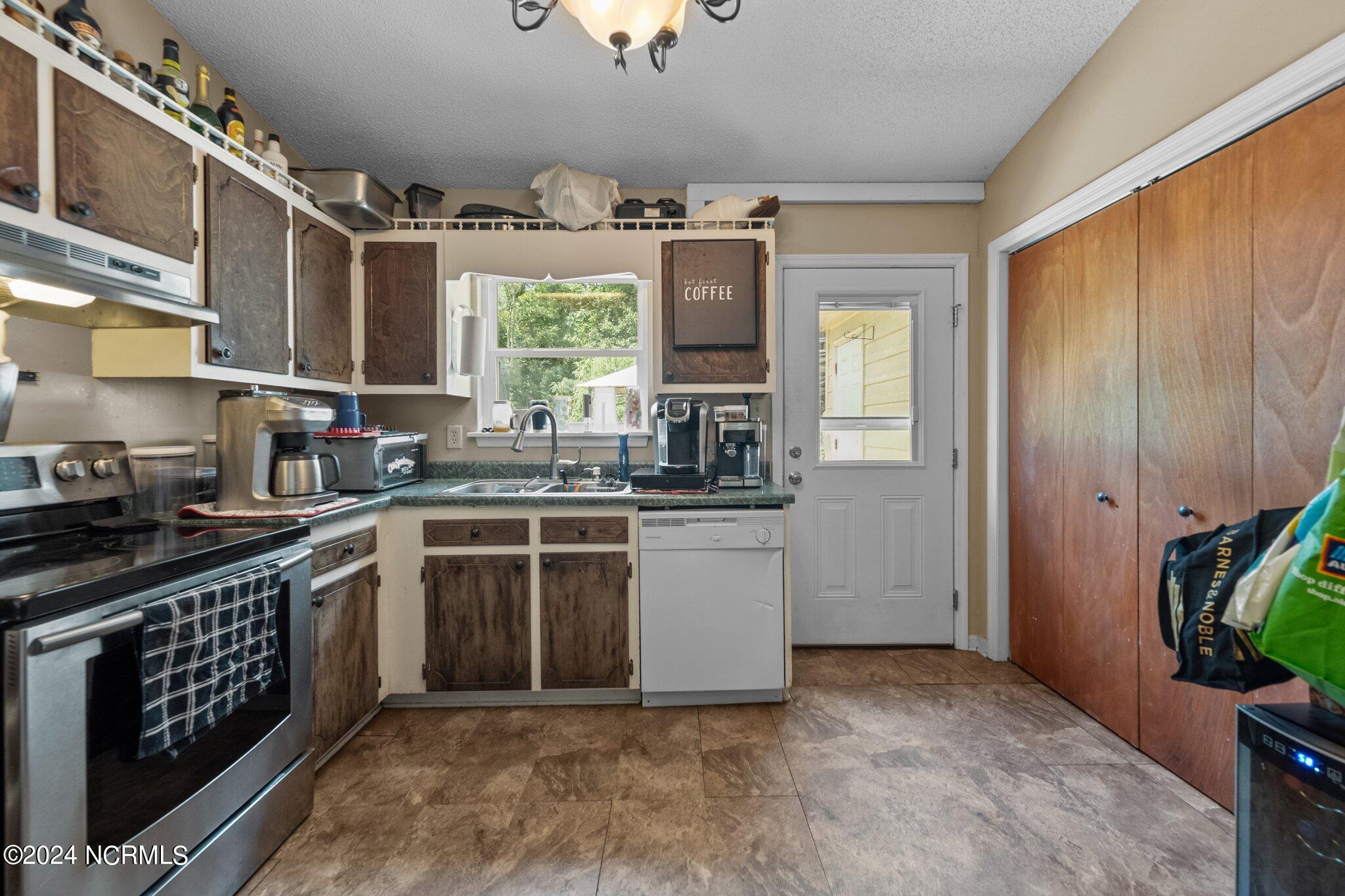 239 & 241 Easy Street