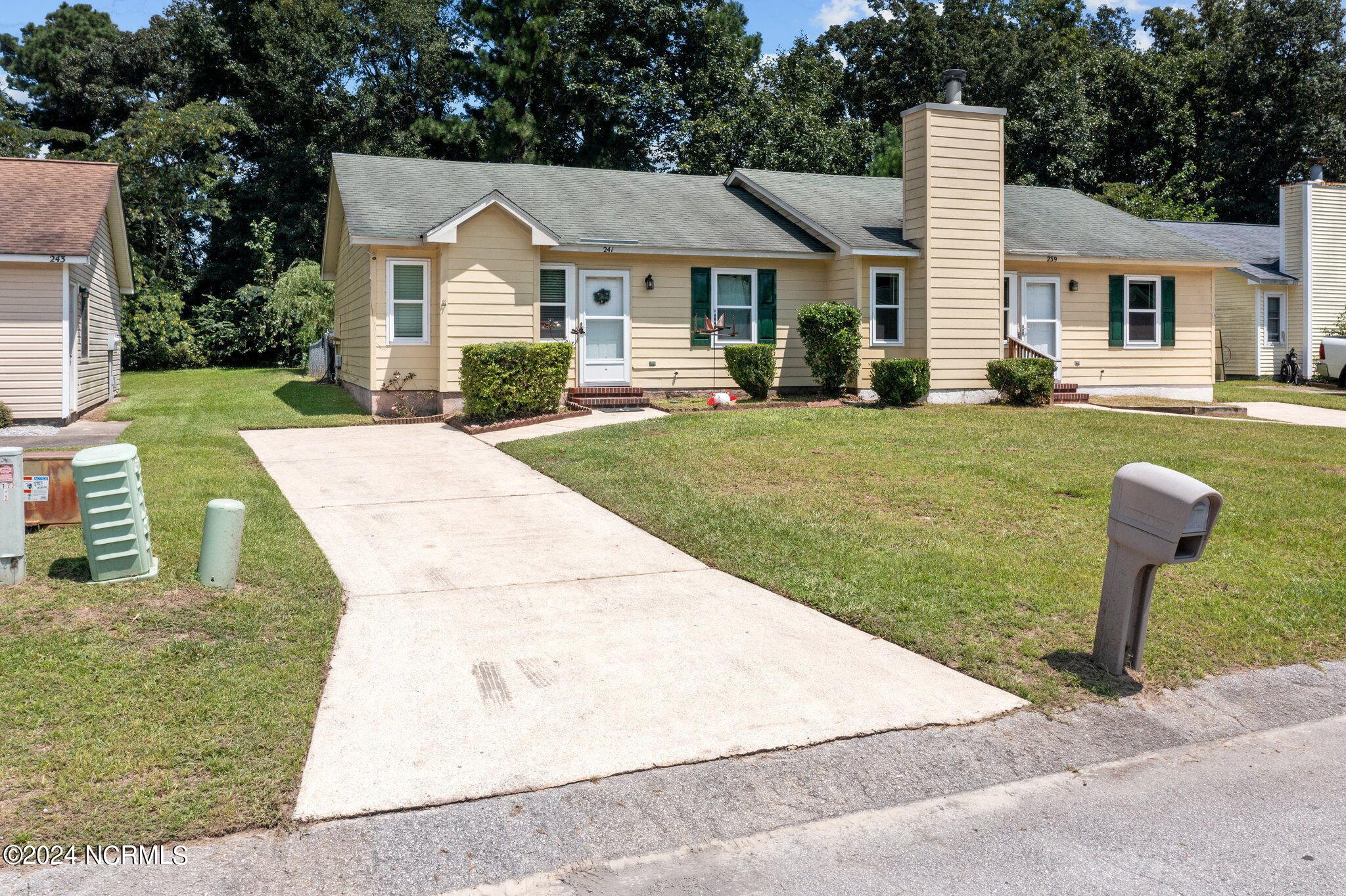 239 & 241 Easy Street