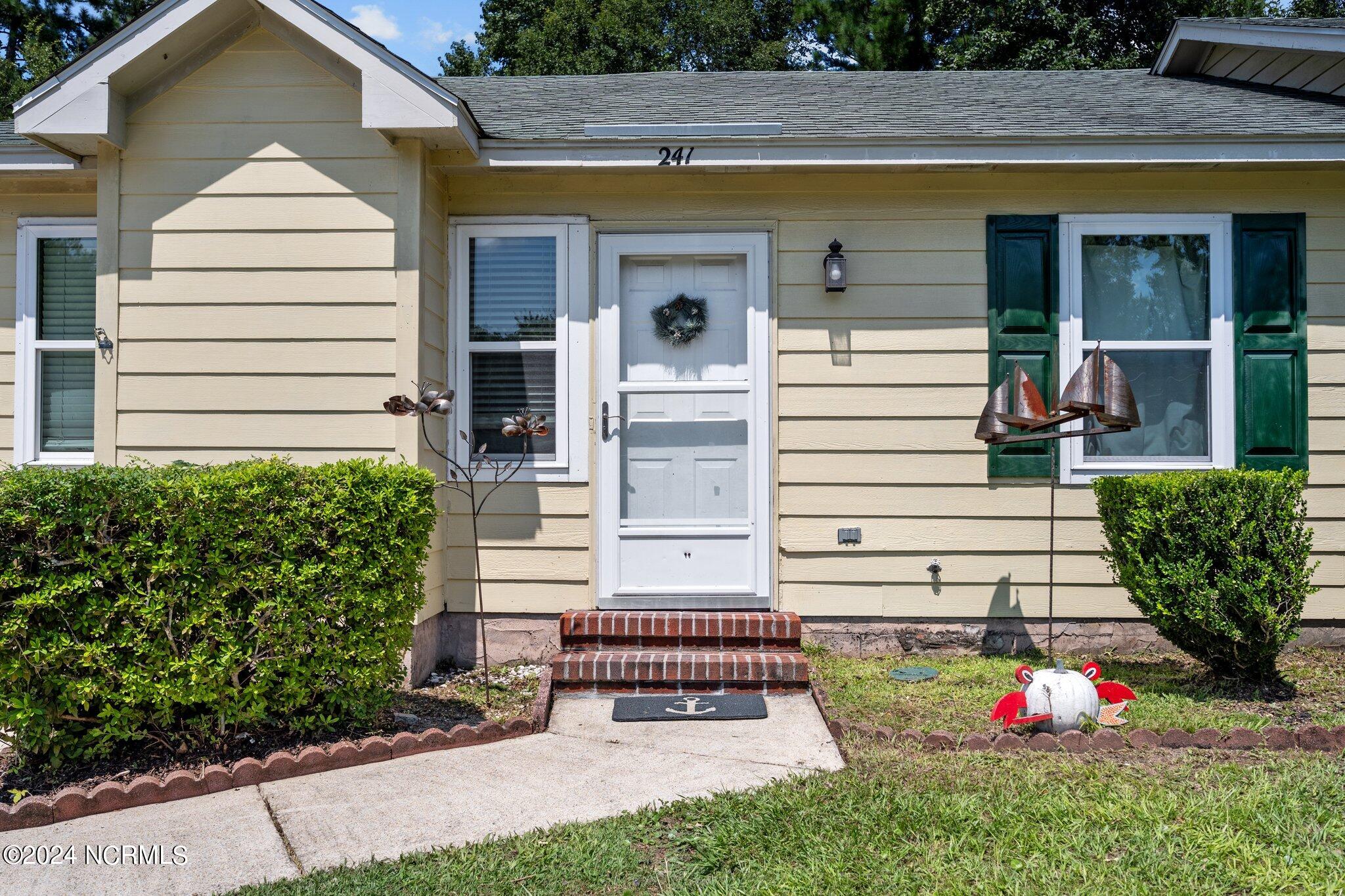 239 & 241 Easy Street