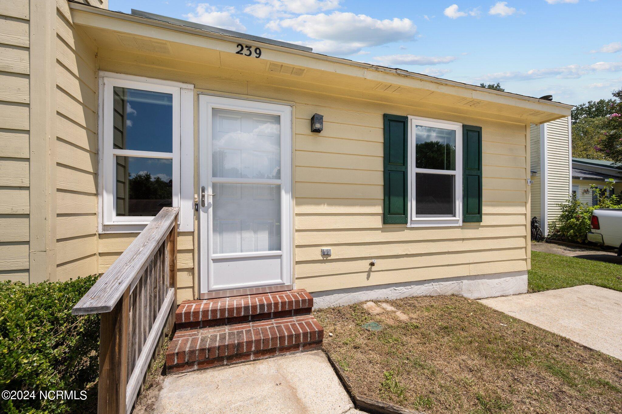 239 & 241 Easy Street