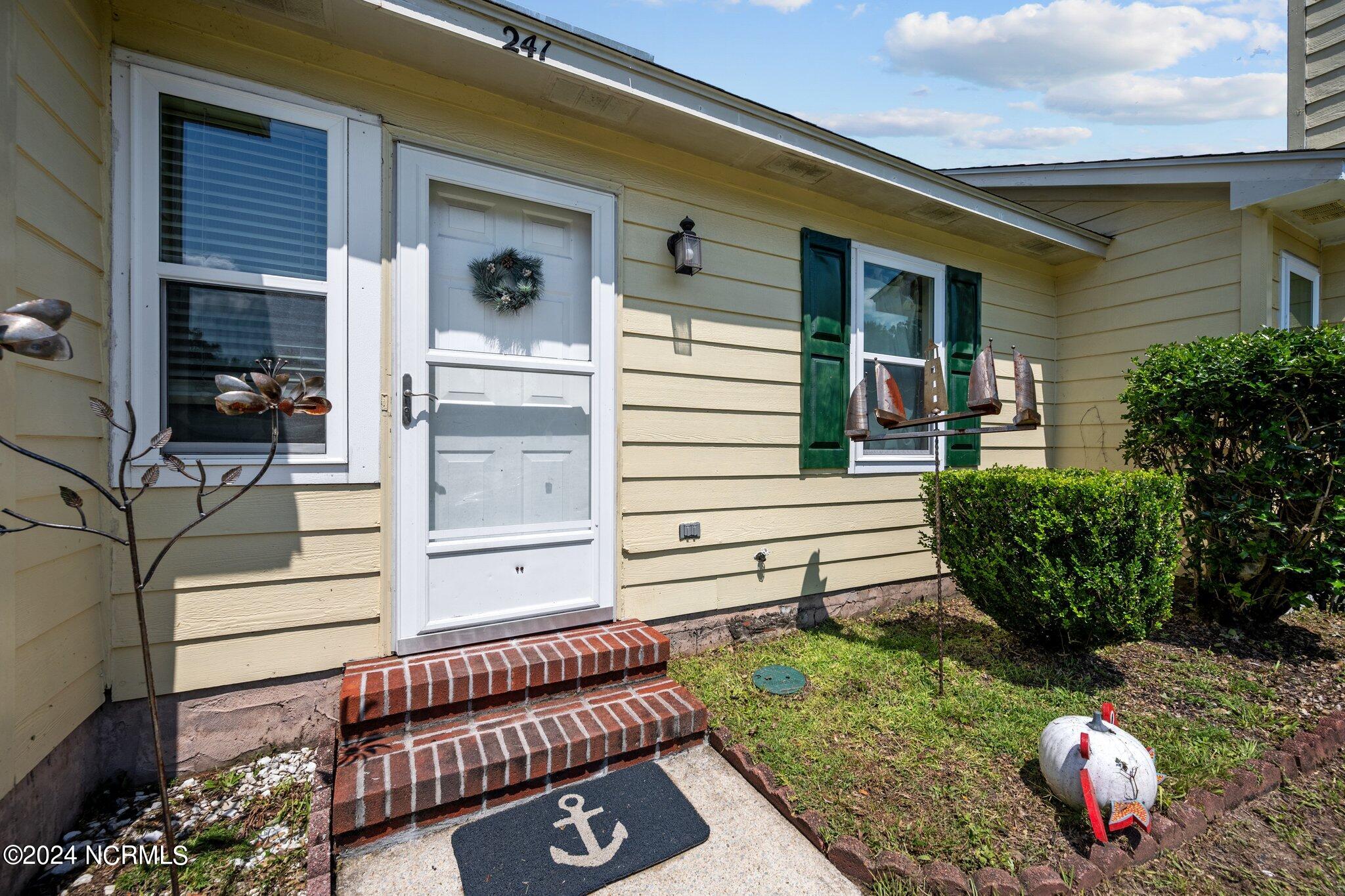 239 & 241 Easy Street