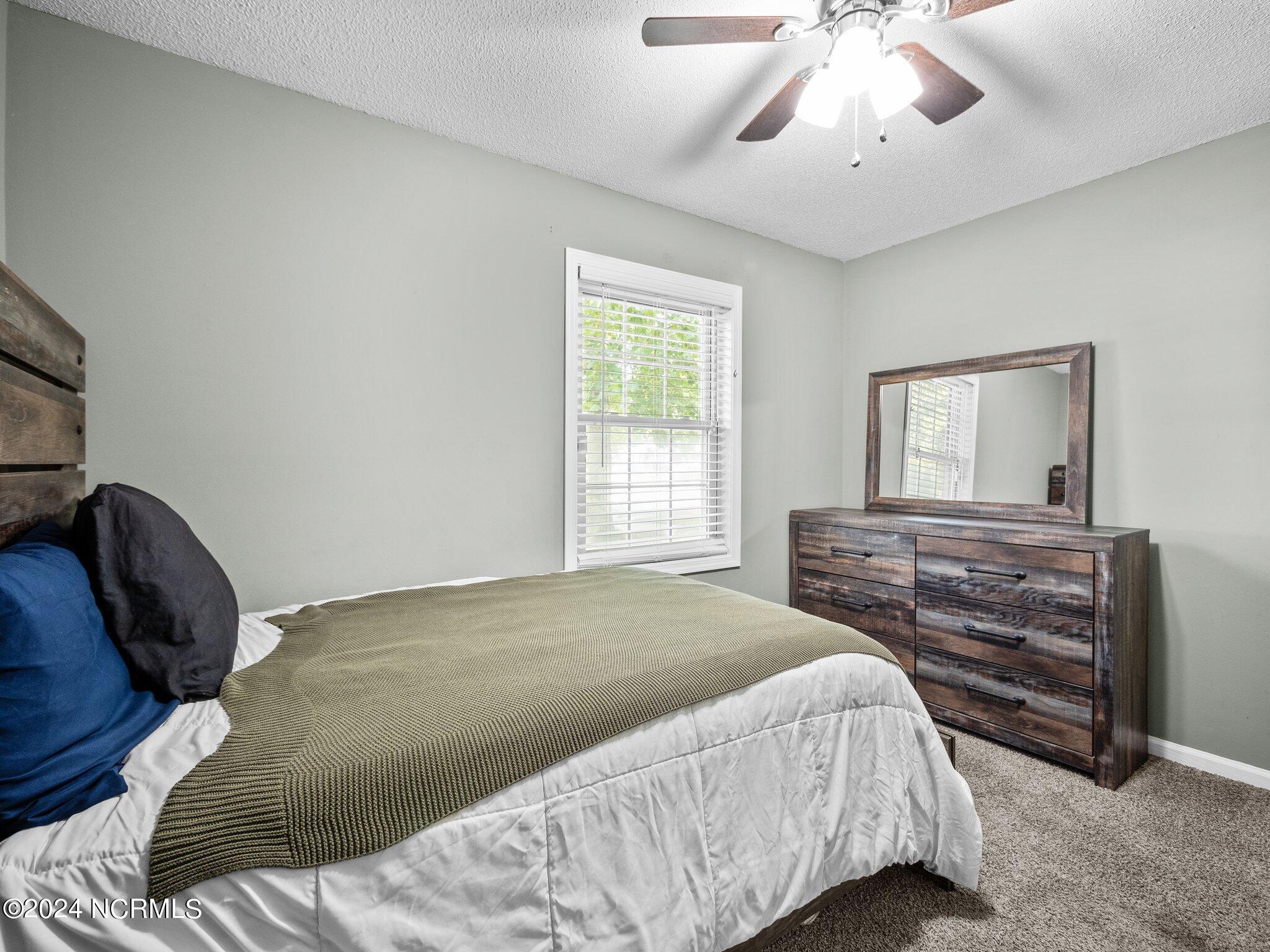11 Lakewood Court