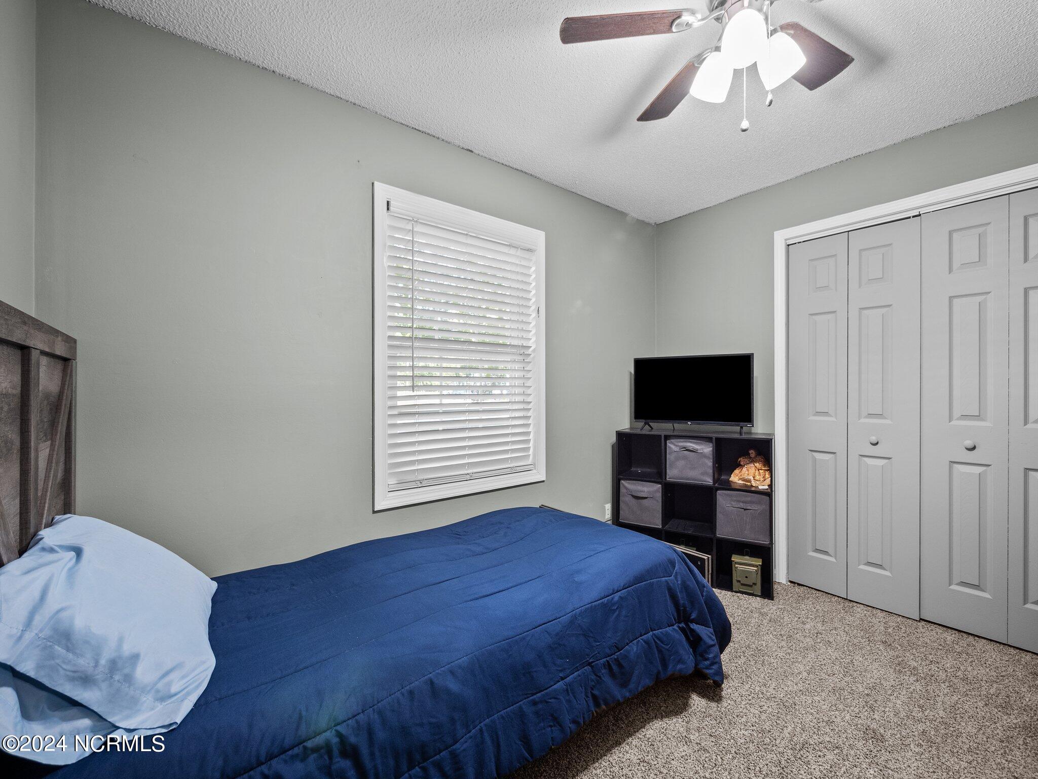 11 Lakewood Court