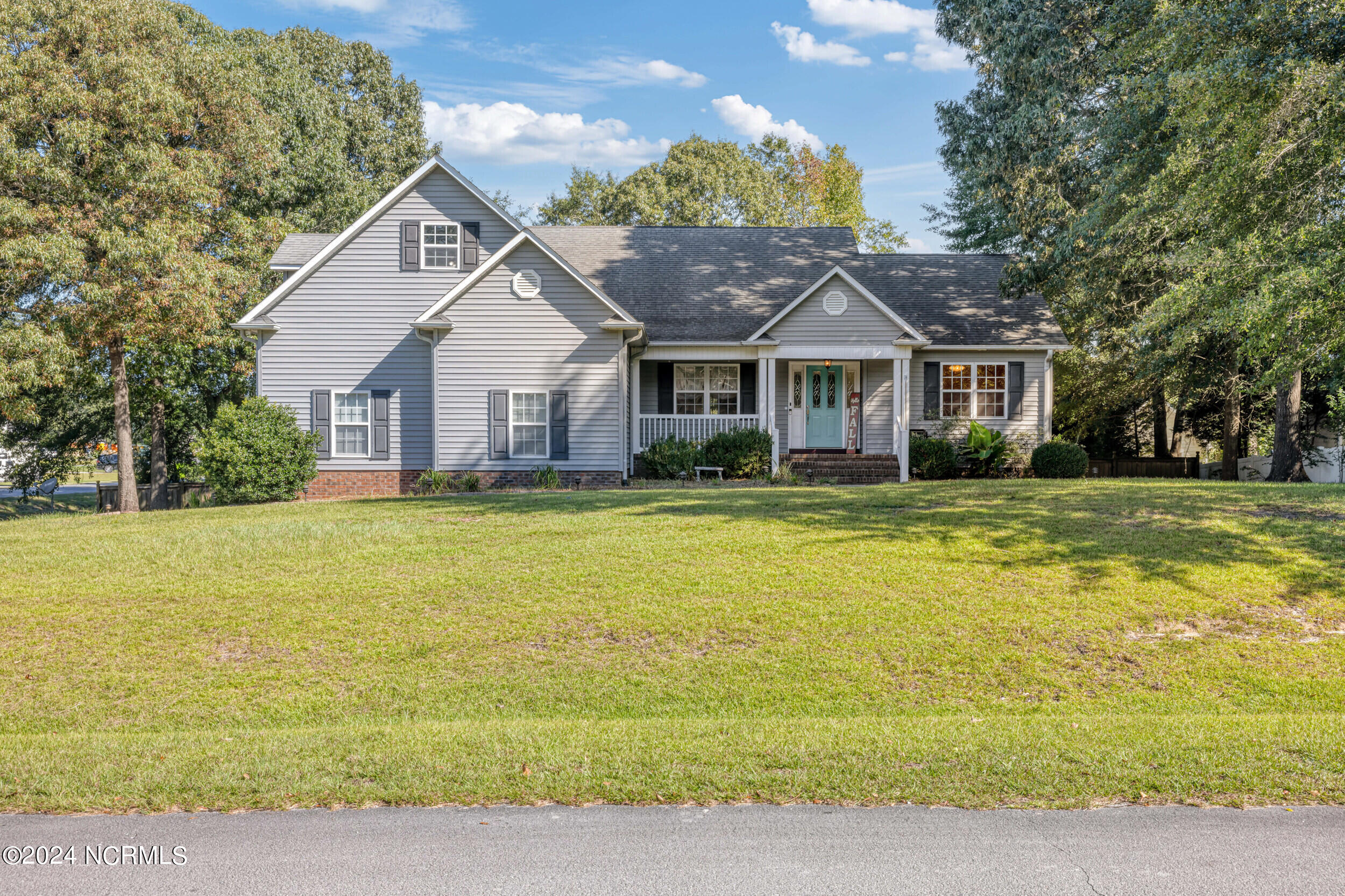 100 Longleaf Lane