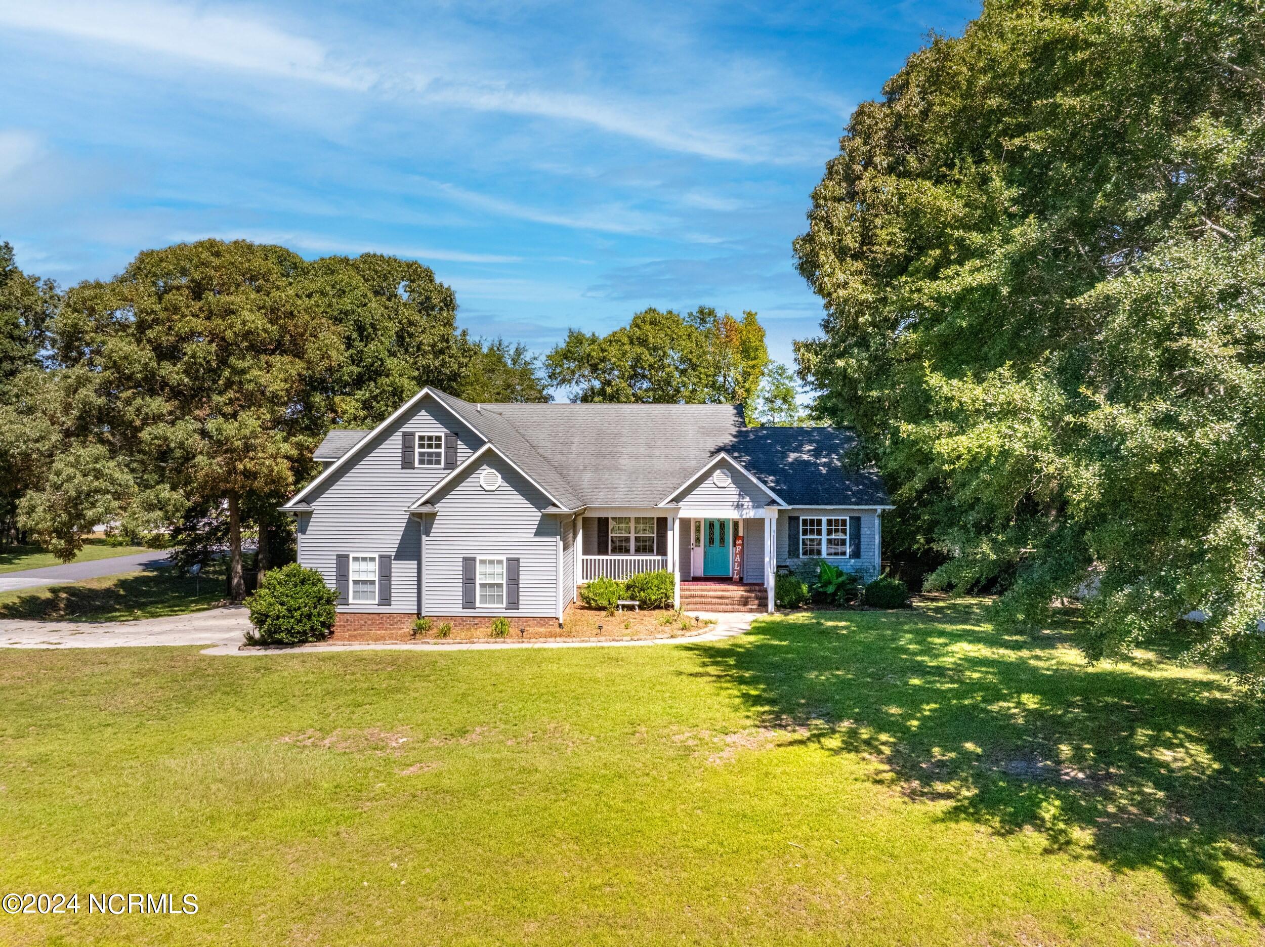 100 Longleaf Lane