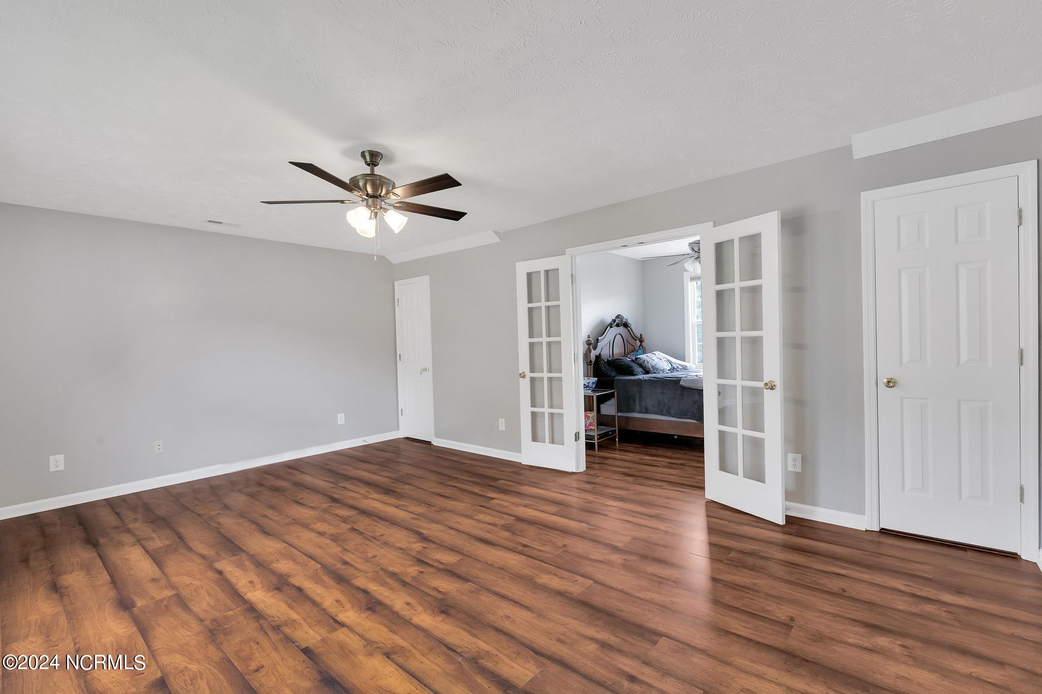 323 Rock Creek Drive S