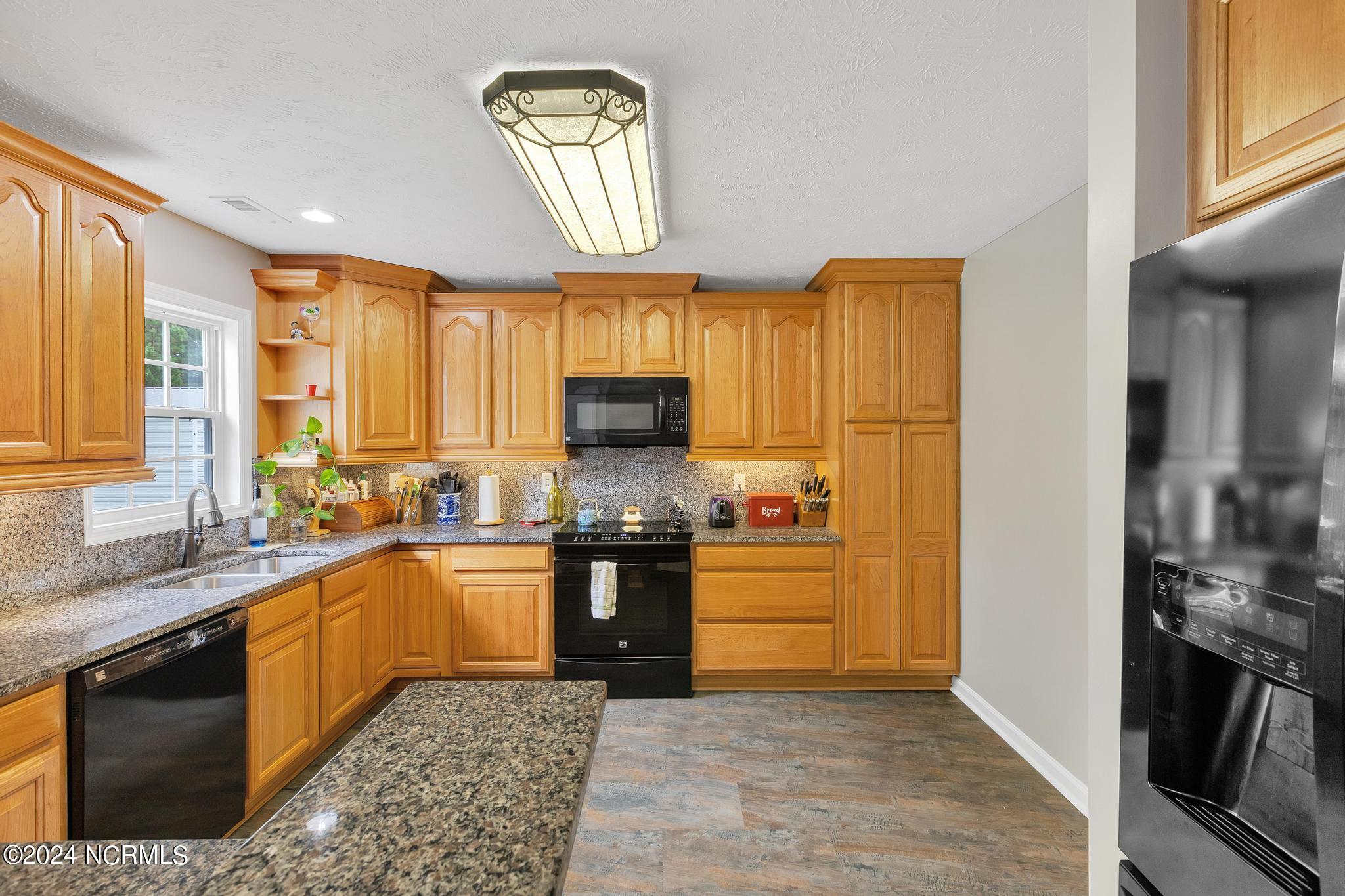 323 Rock Creek Drive S