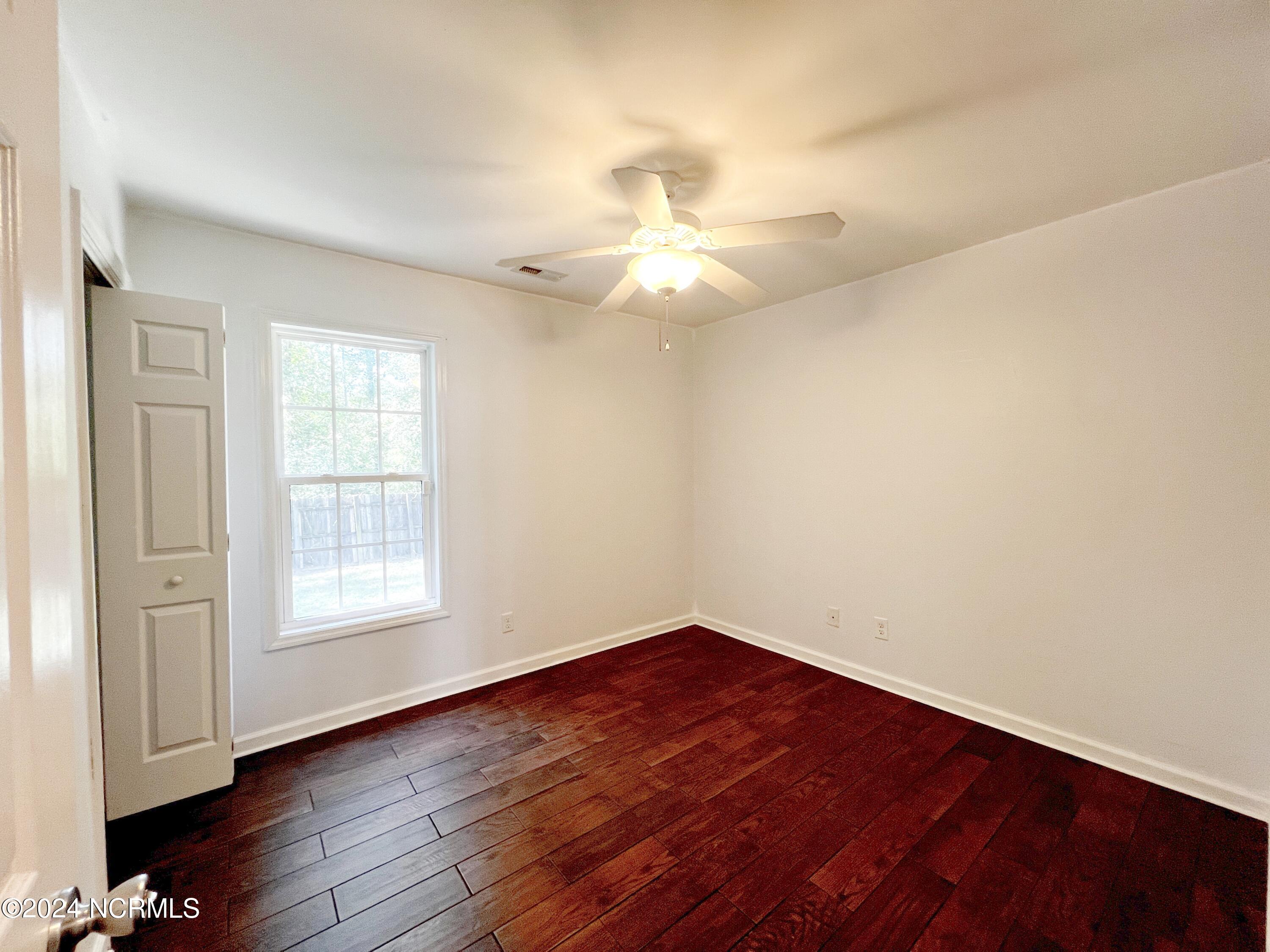 504 Southwest Ridge Drive