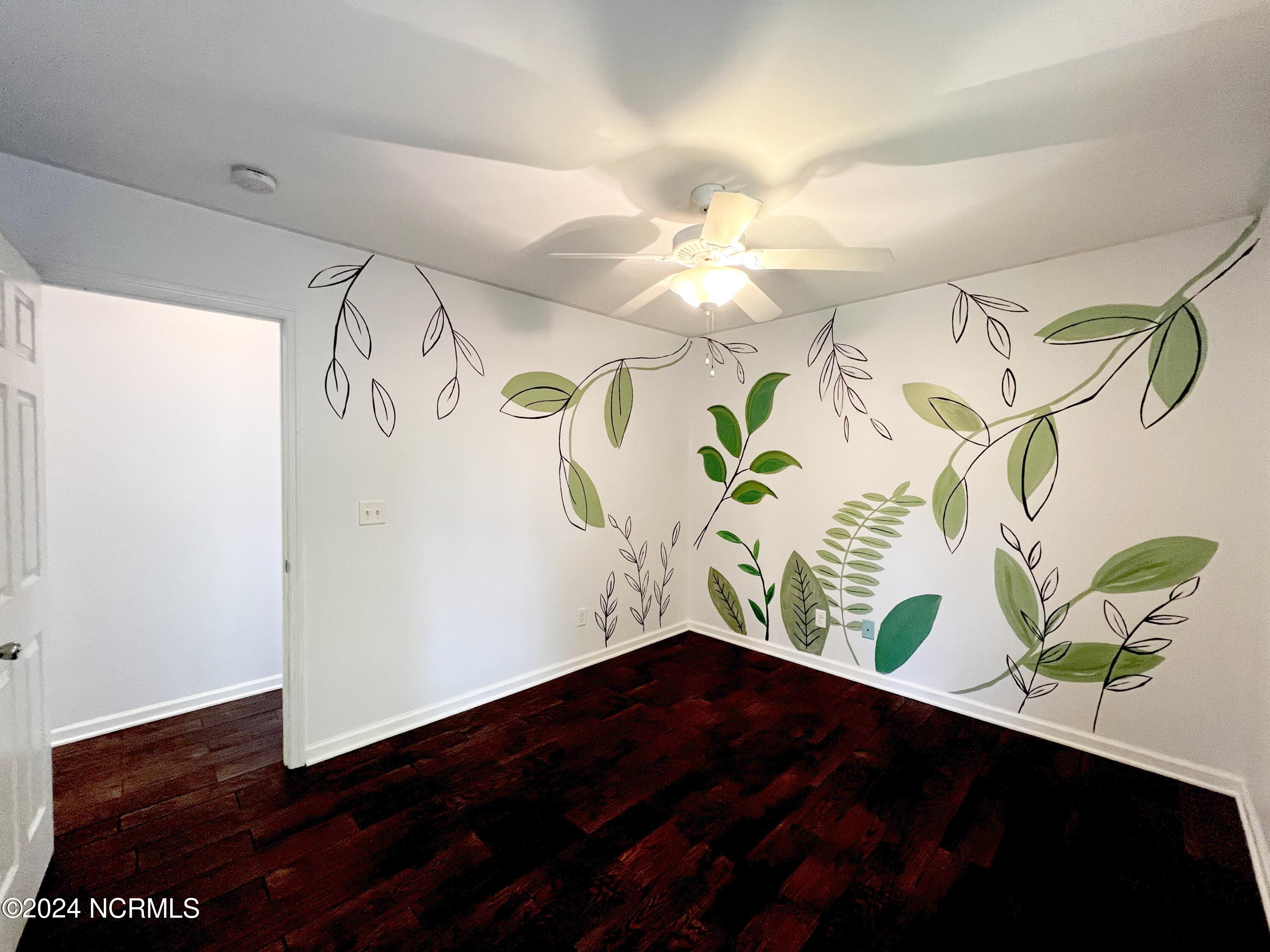 504 Southwest Ridge Drive