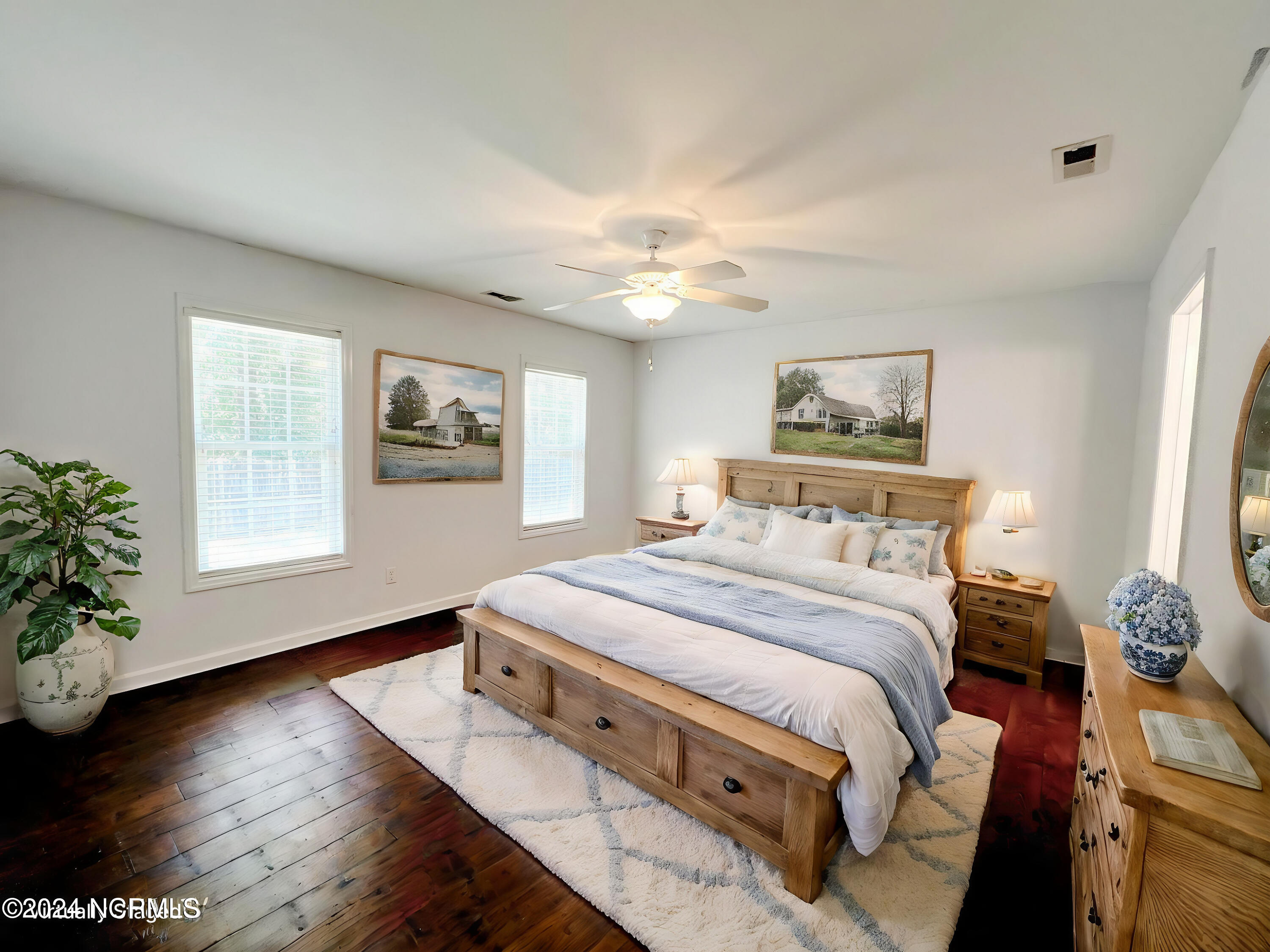 504 Southwest Ridge Drive