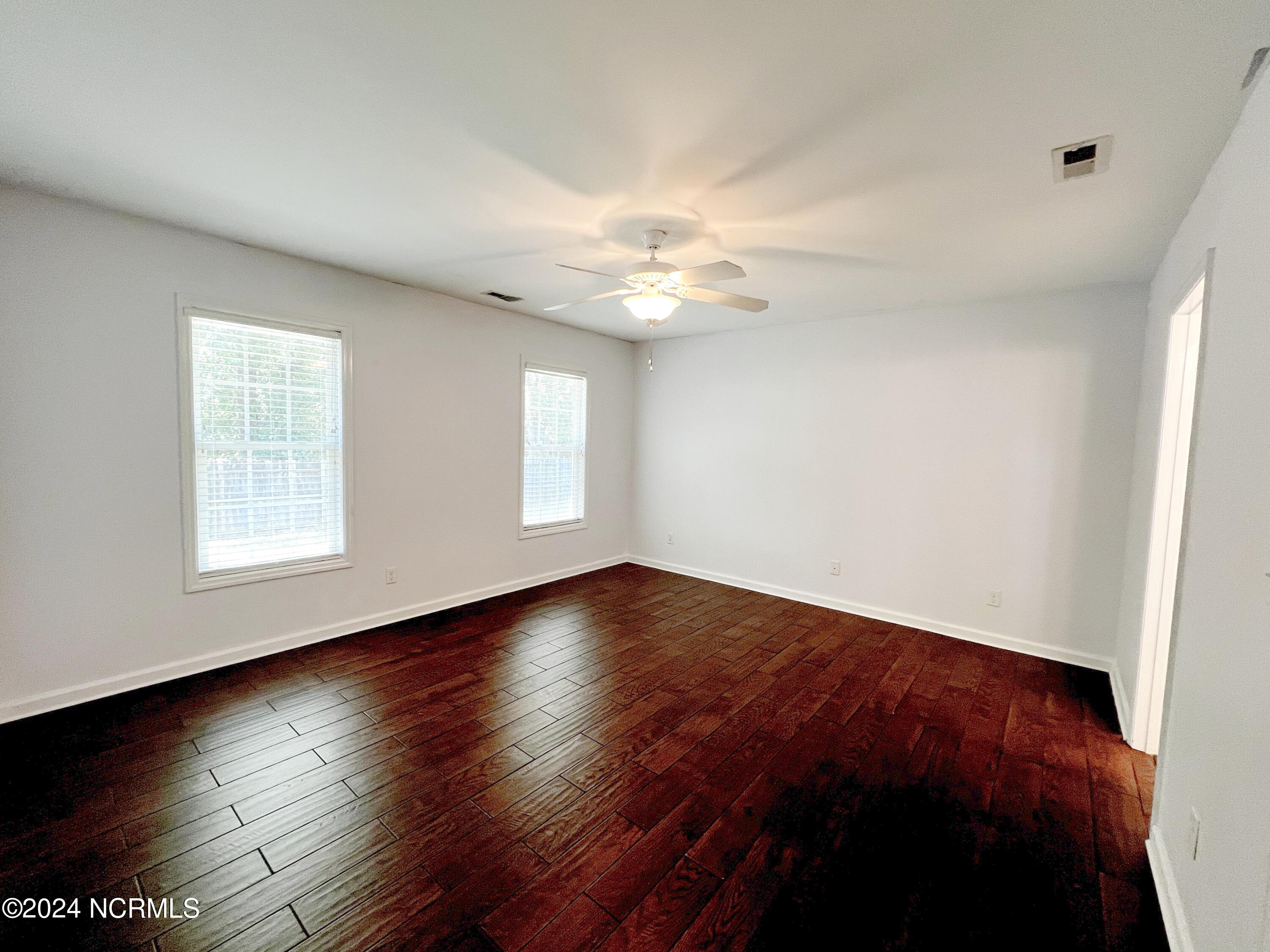 504 Southwest Ridge Drive